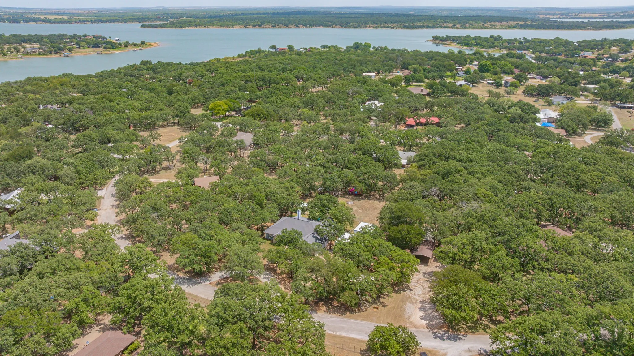 Single Family Residence For Sale in Young County , 330 Rambling Oaks Road, Graham, Texas 76450, 4 Bedroom, 3 Bathroom, 2 Garage spaces, 2,210 Sqft, built in 2008, mls#21354353, Real Estate Agent in Graham, Homes For Sale in Young county, Homes For Sale in Graham, Realtor in Graham Texas, Real Estate Brokerage Independent Realty Texas, Luminita Cordes Realtor