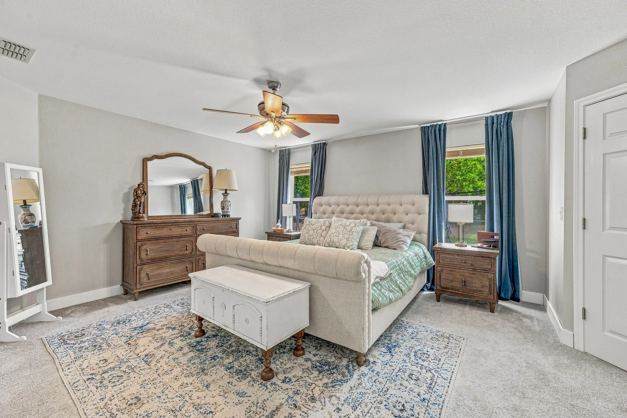 Single Family Residence For Sale in Young County , 330 Rambling Oaks Road, Graham, Texas 76450, 4 Bedroom, 3 Bathroom, 2 Garage spaces, 2,210 Sqft, built in 2008, mls#21354353, Real Estate Agent in Graham, Homes For Sale in Young county, Homes For Sale in Graham, Realtor in Graham Texas, Real Estate Brokerage Independent Realty Texas, Luminita Cordes Realtor