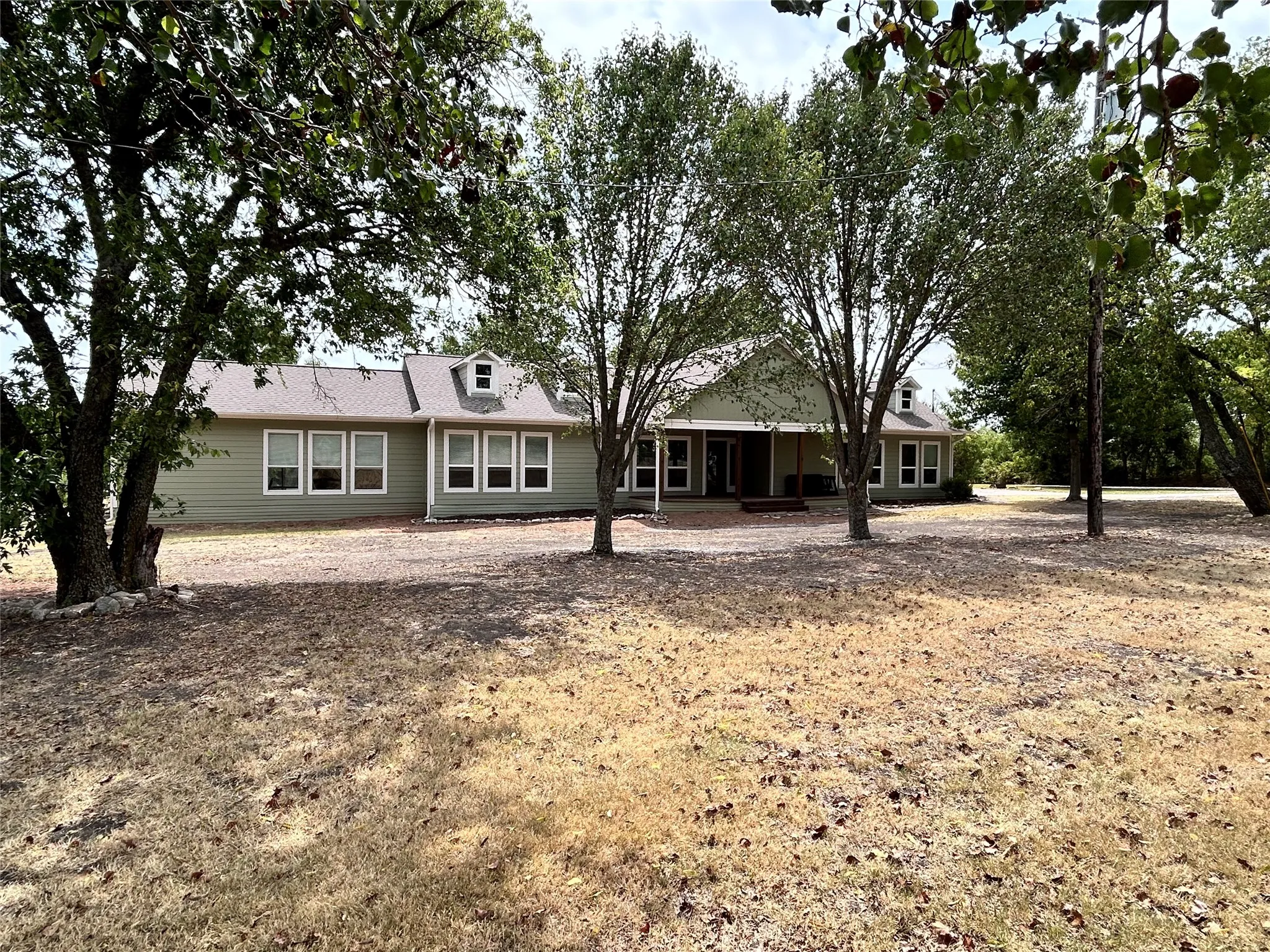 Single Family Residence For Sale in Collin County , 8127 County Road 172, Celina, Texas 75009, 3 Bedroom, 3 Bathroom, Garage spaces, 2,552 Sqft, built in 1985, mls#21275111, Real Estate Agent in Celina, Homes For Sale in Collin county, Homes For Sale in Celina, Realtor in Celina Texas, Real Estate Brokerage Independent Realty Texas, Luminita Cordes Realtor