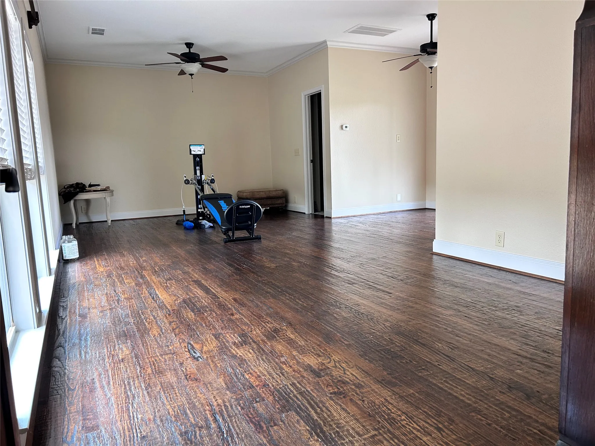 Single Family Residence For Sale in Collin County , 8127 County Road 172, Celina, Texas 75009, 3 Bedroom, 3 Bathroom, Garage spaces, 2,552 Sqft, built in 1985, mls#21275111, Real Estate Agent in Celina, Homes For Sale in Collin county, Homes For Sale in Celina, Realtor in Celina Texas, Real Estate Brokerage Independent Realty Texas, Luminita Cordes Realtor