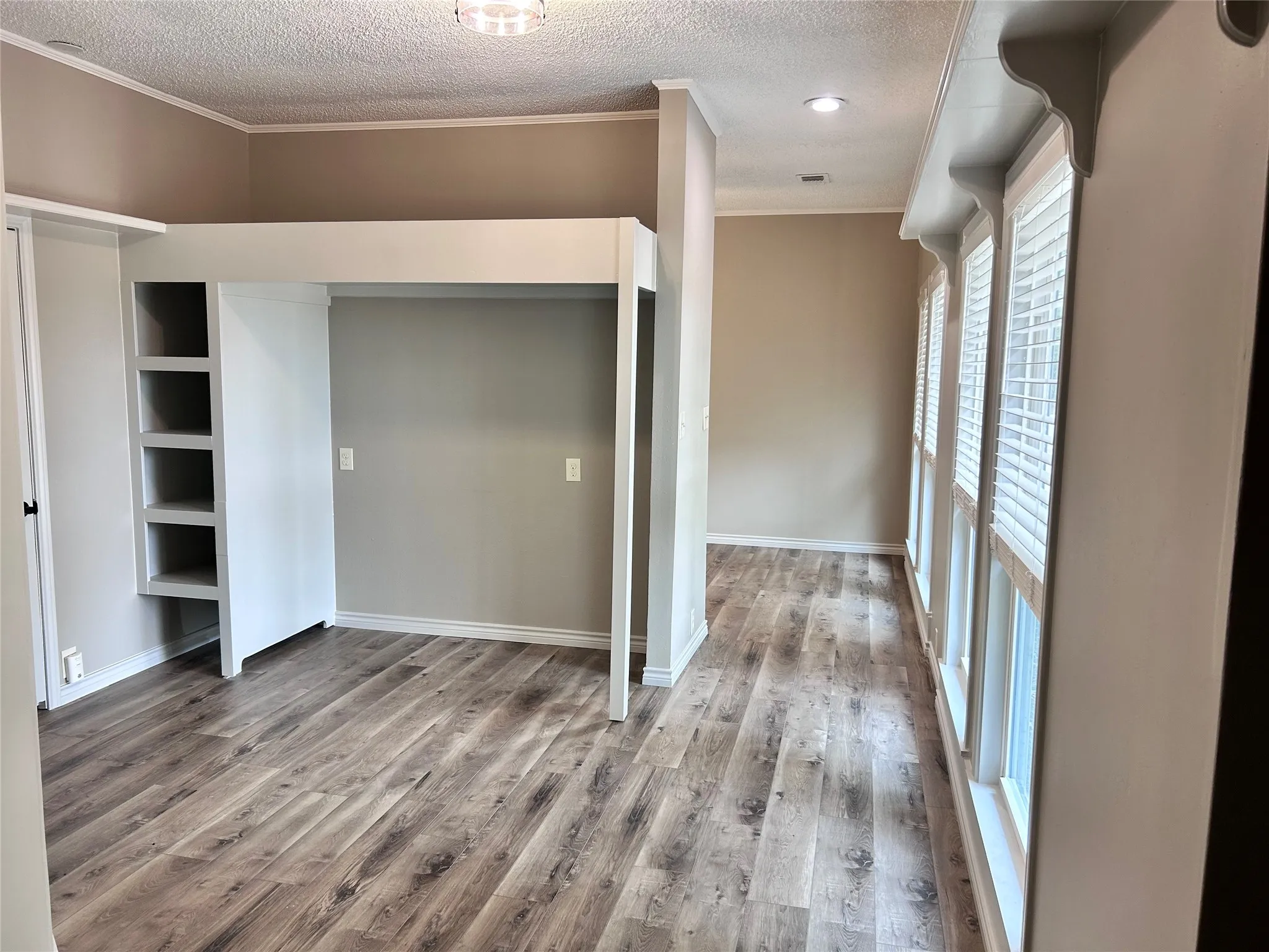 Single Family Residence For Sale in Collin County , 8127 County Road 172, Celina, Texas 75009, 3 Bedroom, 3 Bathroom, Garage spaces, 2,552 Sqft, built in 1985, mls#21275111, Real Estate Agent in Celina, Homes For Sale in Collin county, Homes For Sale in Celina, Realtor in Celina Texas, Real Estate Brokerage Independent Realty Texas, Luminita Cordes Realtor