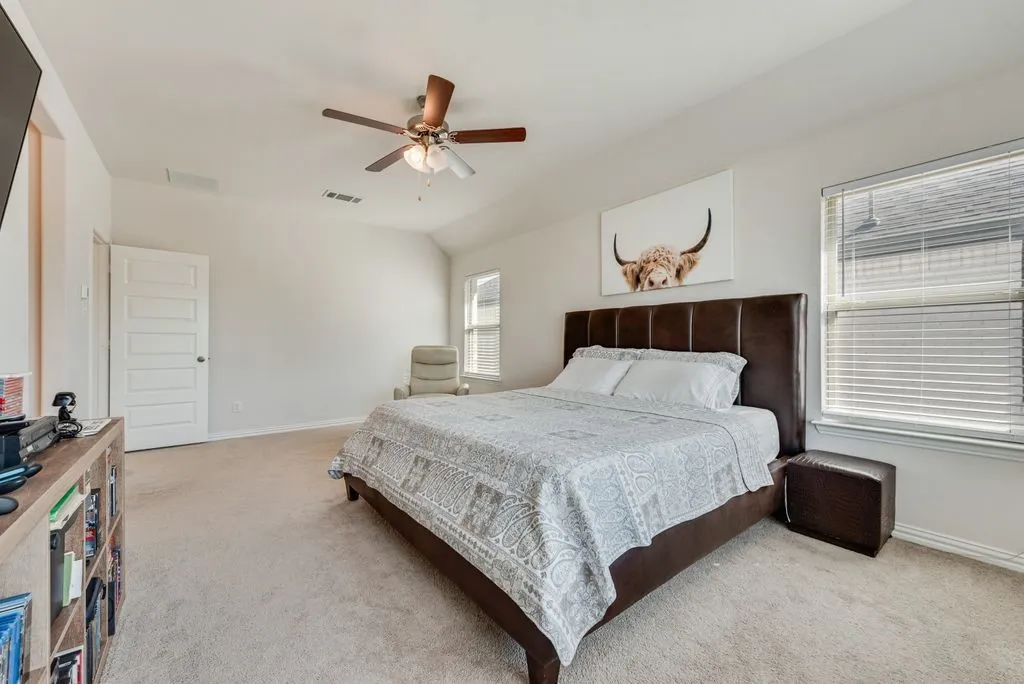 Single Family Residence For Rent in Denton County , 1220 Canuela Way, Justin, Texas 76247, 4 Bedroom, 3 Bathroom, 2 Garage spaces, 2,319 Sqft, built in 2023, mls#21353332, Real Estate Agent in Justin, Homes For Rent in Denton county, Homes For Rent in Justin, Realtor in Justin Texas, Real Estate Brokerage Independent Realty Texas, Luminita Cordes Realtor
