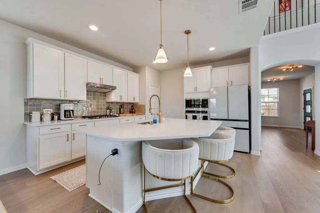 Single Family Residence For Rent in Denton County , 1220 Canuela Way, Justin, Texas 76247, 4 Bedroom, 3 Bathroom, 2 Garage spaces, 2,319 Sqft, built in 2023, mls#21353332, Real Estate Agent in Justin, Homes For Rent in Denton county, Homes For Rent in Justin, Realtor in Justin Texas, Real Estate Brokerage Independent Realty Texas, Luminita Cordes Realtor