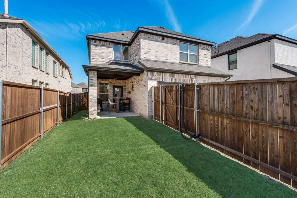 Single Family Residence For Rent in Denton County , 1220 Canuela Way, Justin, Texas 76247, 4 Bedroom, 3 Bathroom, 2 Garage spaces, 2,319 Sqft, built in 2023, mls#21353332, Real Estate Agent in Justin, Homes For Rent in Denton county, Homes For Rent in Justin, Realtor in Justin Texas, Real Estate Brokerage Independent Realty Texas, Luminita Cordes Realtor