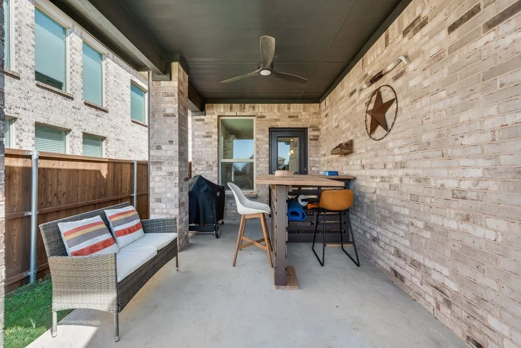 Single Family Residence For Rent in Denton County , 1220 Canuela Way, Justin, Texas 76247, 4 Bedroom, 3 Bathroom, 2 Garage spaces, 2,319 Sqft, built in 2023, mls#21353332, Real Estate Agent in Justin, Homes For Rent in Denton county, Homes For Rent in Justin, Realtor in Justin Texas, Real Estate Brokerage Independent Realty Texas, Luminita Cordes Realtor