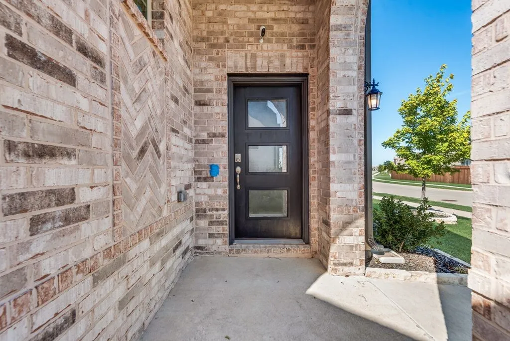 Single Family Residence For Rent in Denton County , 1220 Canuela Way, Justin, Texas 76247, 4 Bedroom, 3 Bathroom, 2 Garage spaces, 2,319 Sqft, built in 2023, mls#21353332, Real Estate Agent in Justin, Homes For Rent in Denton county, Homes For Rent in Justin, Realtor in Justin Texas, Real Estate Brokerage Independent Realty Texas, Luminita Cordes Realtor