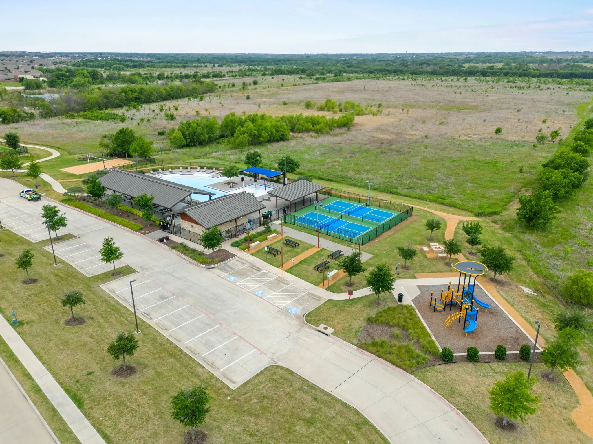Single Family Residence For Sale in Denton County , 1145 Vernon Drive, Aubrey, Texas 76227, 4 Bedroom, 3 Bathroom, 2 Garage spaces, 2,481 Sqft, built in 2022, mls#21354489, Real Estate Agent in Aubrey, Homes For Sale in Denton county, Homes For Sale in Aubrey, Realtor in Aubrey Texas, Real Estate Brokerage Independent Realty Texas, Luminita Cordes Realtor