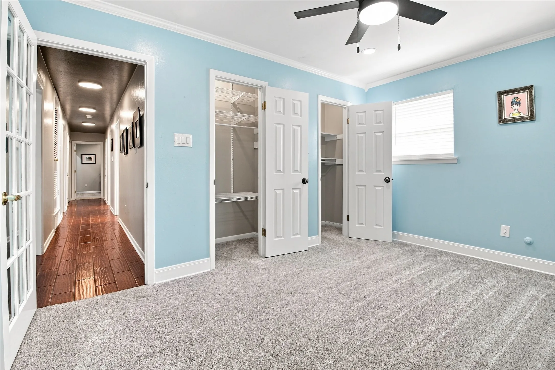 Single Family Residence For Sale in Tarrant County , 3552 Wosley Drive, Fort Worth, Texas 76133, 3 Bedroom, 2 Bathroom, 2 Garage spaces, 2,176 Sqft, built in 1959, mls#21354504, Real Estate Agent in Fort Worth, Homes For Sale in Tarrant county, Homes For Sale in Fort Worth, Realtor in Fort Worth Texas, Real Estate Brokerage Independent Realty Texas, Luminita Cordes Realtor