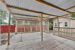 Single Family Residence For Rent in Tarrant County , 3317 Old Hickory Trail, Forest Hill, Texas 76140, 5 Bedroom, 4 Bathroom, 2 Garage spaces, 3,154 Sqft, built in 1966, mls#21353289, Real Estate Agent in Forest Hill, Homes For Rent in Tarrant county, Homes For Rent in Forest Hill, Realtor in Forest Hill Texas, Real Estate Brokerage Independent Realty Texas, Luminita Cordes Realtor