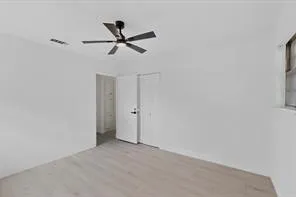 Single Family Residence For Rent in Tarrant County , 3317 Old Hickory Trail, Forest Hill, Texas 76140, 5 Bedroom, 4 Bathroom, 2 Garage spaces, 3,154 Sqft, built in 1966, mls#21353289, Real Estate Agent in Forest Hill, Homes For Rent in Tarrant county, Homes For Rent in Forest Hill, Realtor in Forest Hill Texas, Real Estate Brokerage Independent Realty Texas, Luminita Cordes Realtor