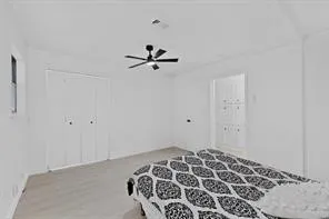 Single Family Residence For Rent in Tarrant County , 3317 Old Hickory Trail, Forest Hill, Texas 76140, 5 Bedroom, 4 Bathroom, 2 Garage spaces, 3,154 Sqft, built in 1966, mls#21353289, Real Estate Agent in Forest Hill, Homes For Rent in Tarrant county, Homes For Rent in Forest Hill, Realtor in Forest Hill Texas, Real Estate Brokerage Independent Realty Texas, Luminita Cordes Realtor