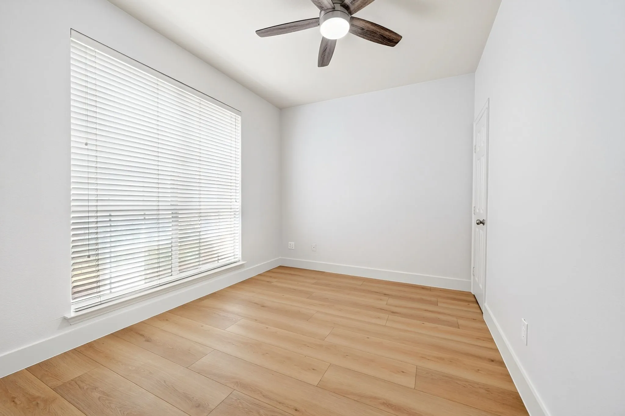 First bedroom right as you enter.
