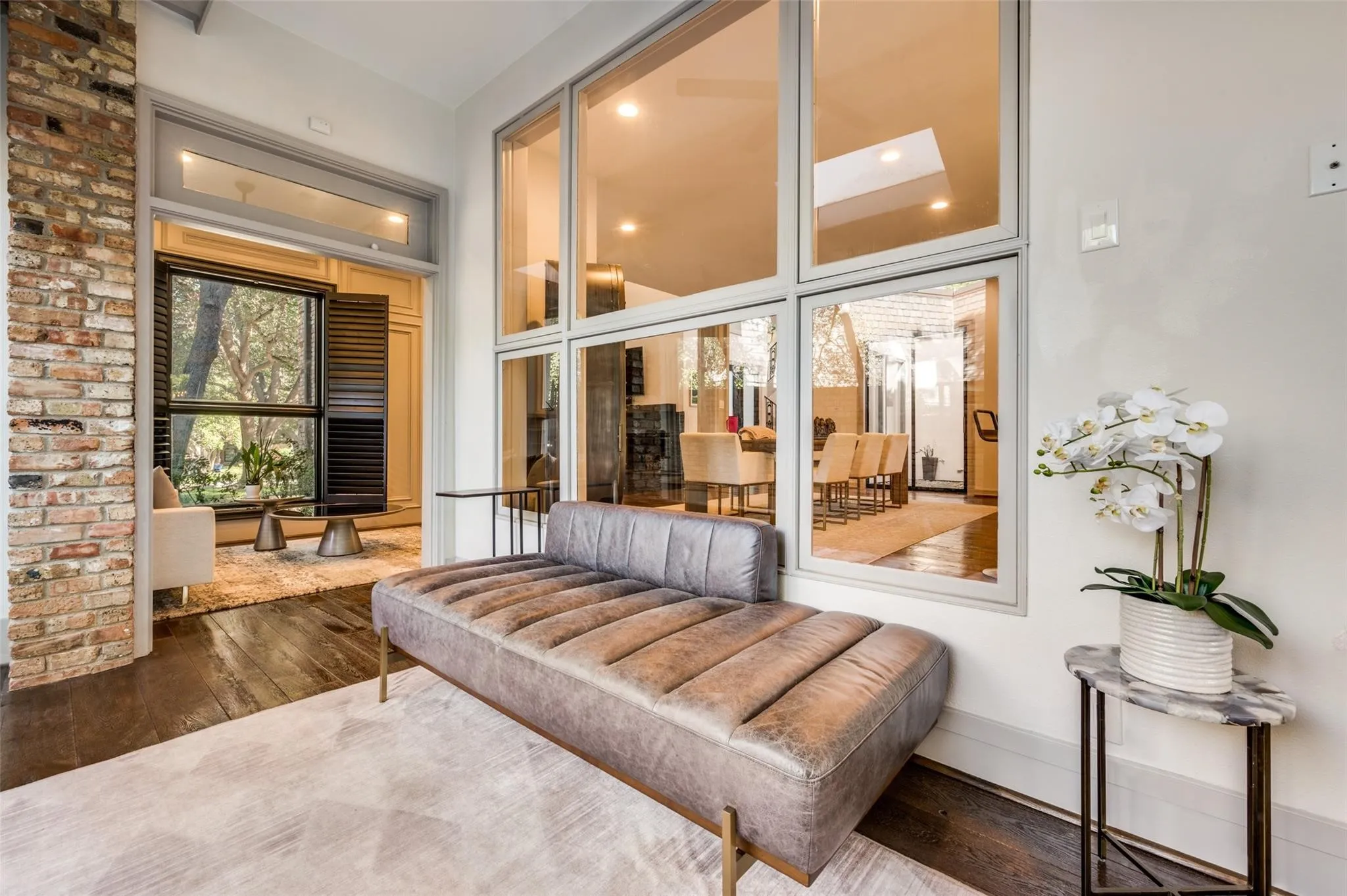Single Family Residence For Rent in Dallas County , 4 Rue Du Lac Street, Dallas, Texas 75230, 3 Bedroom, 4 Bathroom, 2 Garage spaces, 3,820 Sqft, built in 1978, mls#21353850, Real Estate Agent in Dallas, Homes For Rent in Dallas county, Homes For Rent in Dallas, Realtor in Dallas Texas, Real Estate Brokerage Independent Realty Texas, Luminita Cordes Realtor