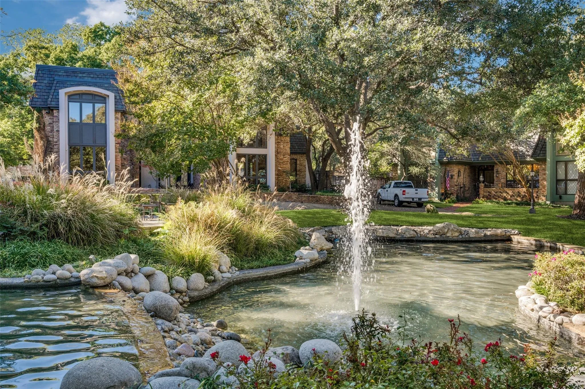 Single Family Residence For Rent in Dallas County , 4 Rue Du Lac Street, Dallas, Texas 75230, 3 Bedroom, 4 Bathroom, 2 Garage spaces, 3,820 Sqft, built in 1978, mls#21353850, Real Estate Agent in Dallas, Homes For Rent in Dallas county, Homes For Rent in Dallas, Realtor in Dallas Texas, Real Estate Brokerage Independent Realty Texas, Luminita Cordes Realtor