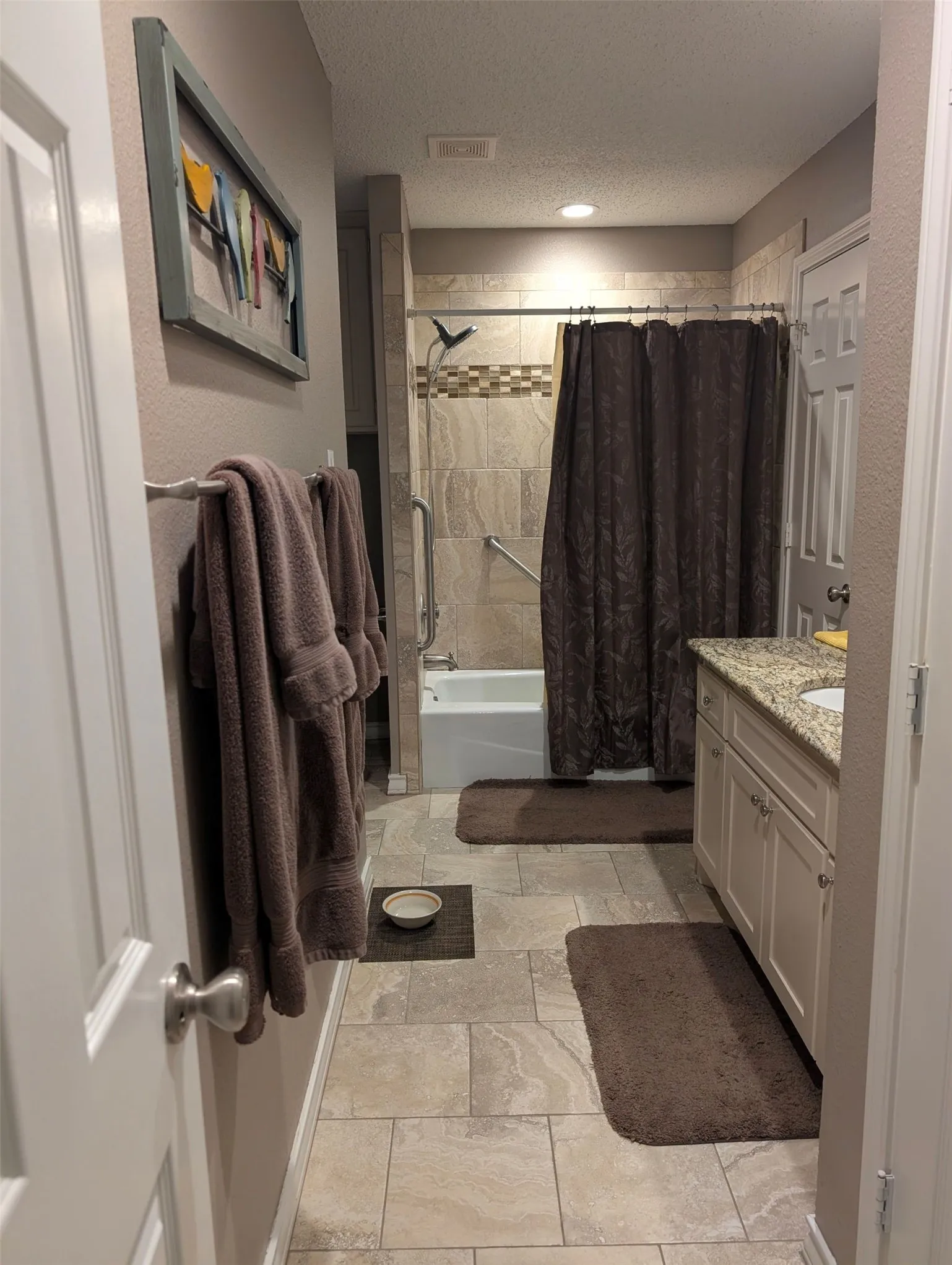 2nd Bath Jack & Jill