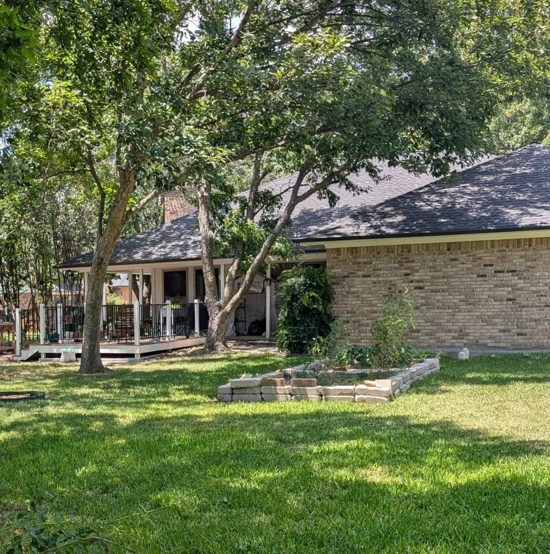 Single Family Residence For Sale in Tarrant County , 8832 Arbor Crest Court, Fort Worth, Texas 76179, 3 Bedroom, 2 Bathroom, 2 Garage spaces, 2,019 Sqft, built in 1985, mls#21354404, Real Estate Agent in Fort Worth, Homes For Sale in Tarrant county, Homes For Sale in Fort Worth, Realtor in Fort Worth Texas, Real Estate Brokerage Independent Realty Texas, Luminita Cordes Realtor