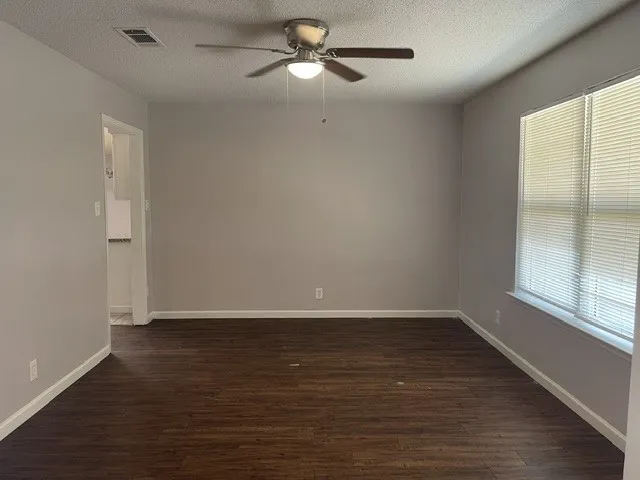 Single Family Residence For Rent in Tarrant County , 2232 Shady Brook Drive, Bedford, Texas 76021, 3 Bedroom, 2 Bathroom, 2 Garage spaces, 1,672 Sqft, built in 1964, mls#21354541, Real Estate Agent in Bedford, Homes For Rent in Tarrant county, Homes For Rent in Bedford, Realtor in Bedford Texas, Real Estate Brokerage Independent Realty Texas, Luminita Cordes Realtor