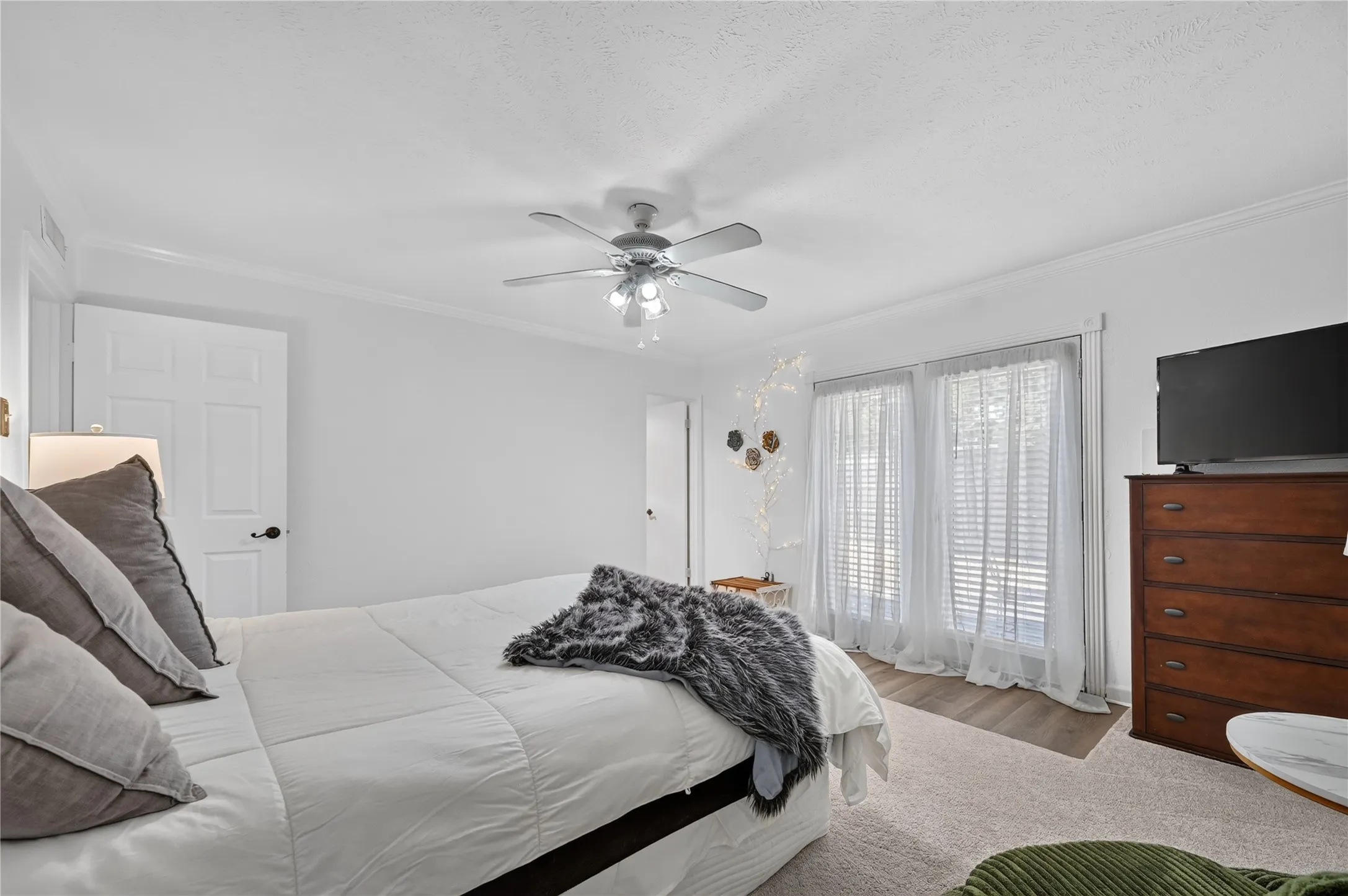 Single Family Residence For Sale in Collin County , 517 Hanover Drive, Allen, Texas 75002, 3 Bedroom, 2 Bathroom, 1 Garage spaces, 1,426 Sqft, built in 1977, mls#21352466, Real Estate Agent in Allen, Homes For Sale in Collin county, Homes For Sale in Allen, Realtor in Allen Texas, Real Estate Brokerage Independent Realty Texas, Luminita Cordes Realtor