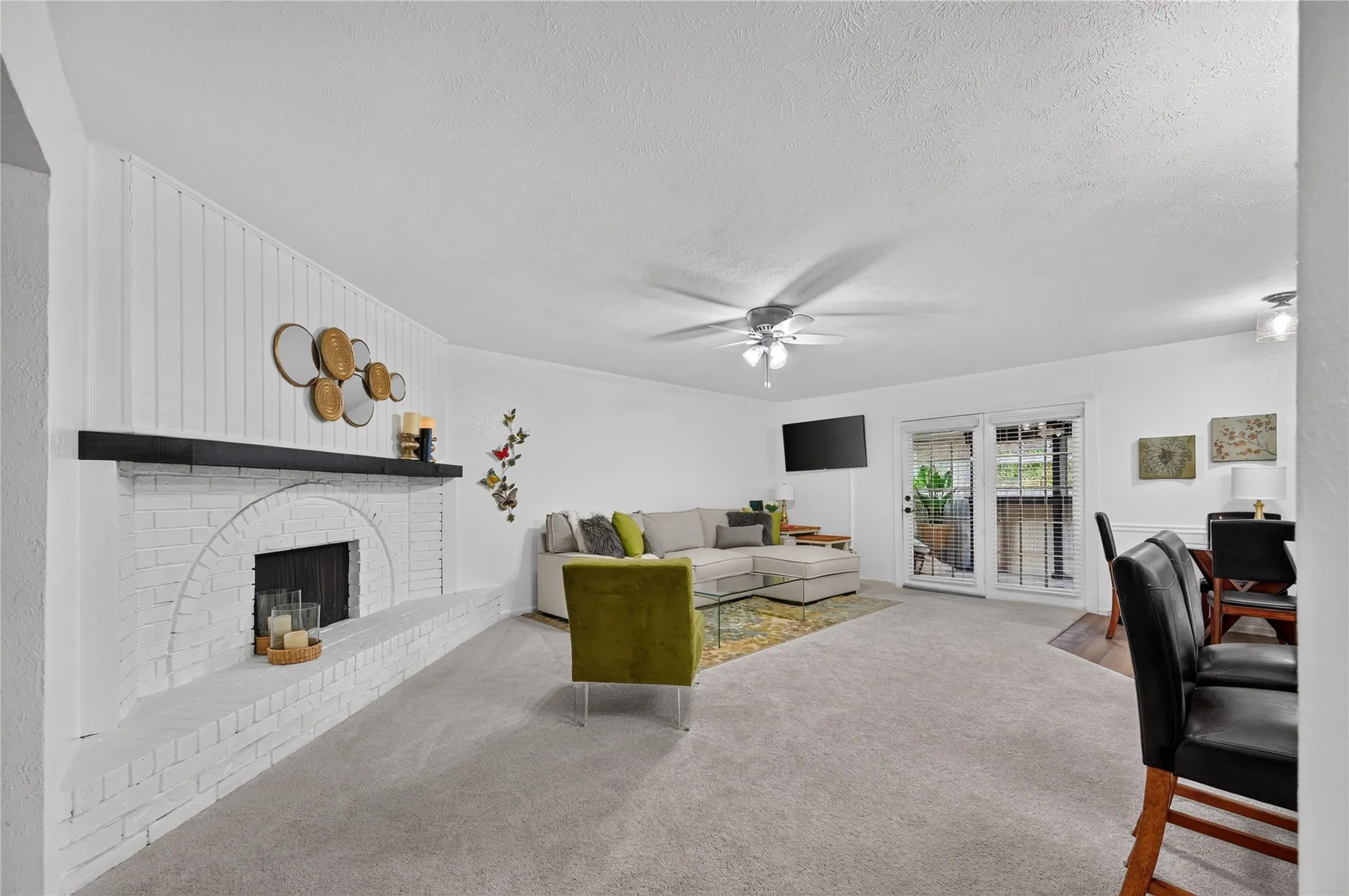 Single Family Residence For Sale in Collin County , 517 Hanover Drive, Allen, Texas 75002, 3 Bedroom, 2 Bathroom, 1 Garage spaces, 1,426 Sqft, built in 1977, mls#21352466, Real Estate Agent in Allen, Homes For Sale in Collin county, Homes For Sale in Allen, Realtor in Allen Texas, Real Estate Brokerage Independent Realty Texas, Luminita Cordes Realtor