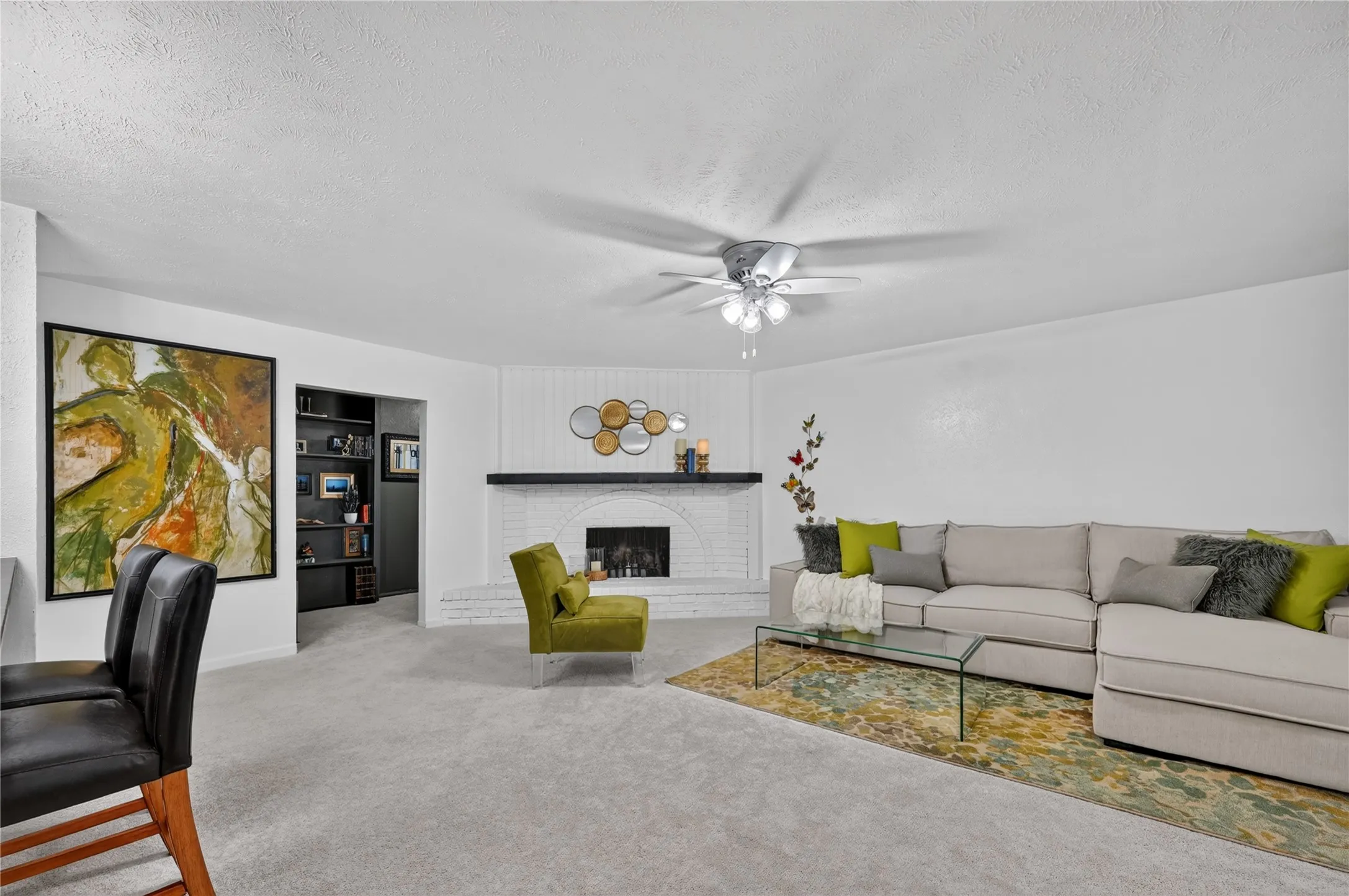 Single Family Residence For Sale in Collin County , 517 Hanover Drive, Allen, Texas 75002, 3 Bedroom, 2 Bathroom, 1 Garage spaces, 1,426 Sqft, built in 1977, mls#21352466, Real Estate Agent in Allen, Homes For Sale in Collin county, Homes For Sale in Allen, Realtor in Allen Texas, Real Estate Brokerage Independent Realty Texas, Luminita Cordes Realtor