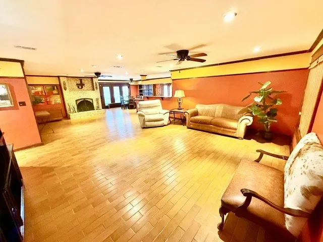 Single Family Residence For Sale in Henderson County , 1608 FM 1616, Athens, Texas 75751, 3 Bedroom, 3 Bathroom, Garage spaces, 3,345 Sqft, built in 1971, mls#21354544, Real Estate Agent in Athens, Homes For Sale in Henderson county, Homes For Sale in Athens, Realtor in Athens Texas, Real Estate Brokerage Independent Realty Texas, Luminita Cordes Realtor