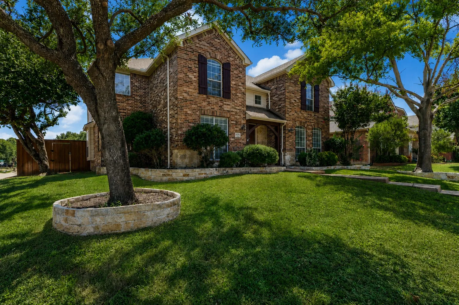 Welcome to 3004 Austin Drive, located in the HIghlands of Russell Park. (Virtually enhanced photo)