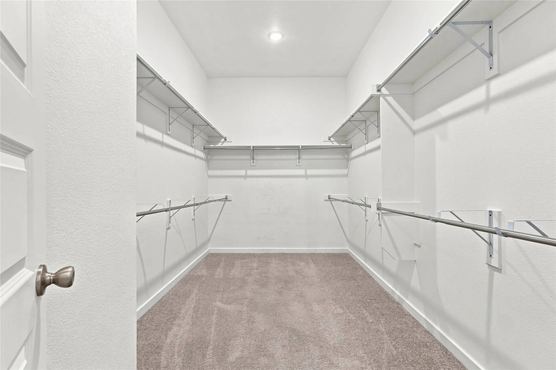 Single Family Residence For Sale in Kaufman County , 2410 Doncaster Drive, Forney, Texas 75126, 4 Bedroom, 4 Bathroom, Garage spaces, 3,188 Sqft, built in 2022, mls#21354534, Real Estate Agent in Forney, Homes For Sale in Kaufman county, Homes For Sale in Forney, Realtor in Forney Texas, Real Estate Brokerage Independent Realty Texas, Luminita Cordes Realtor