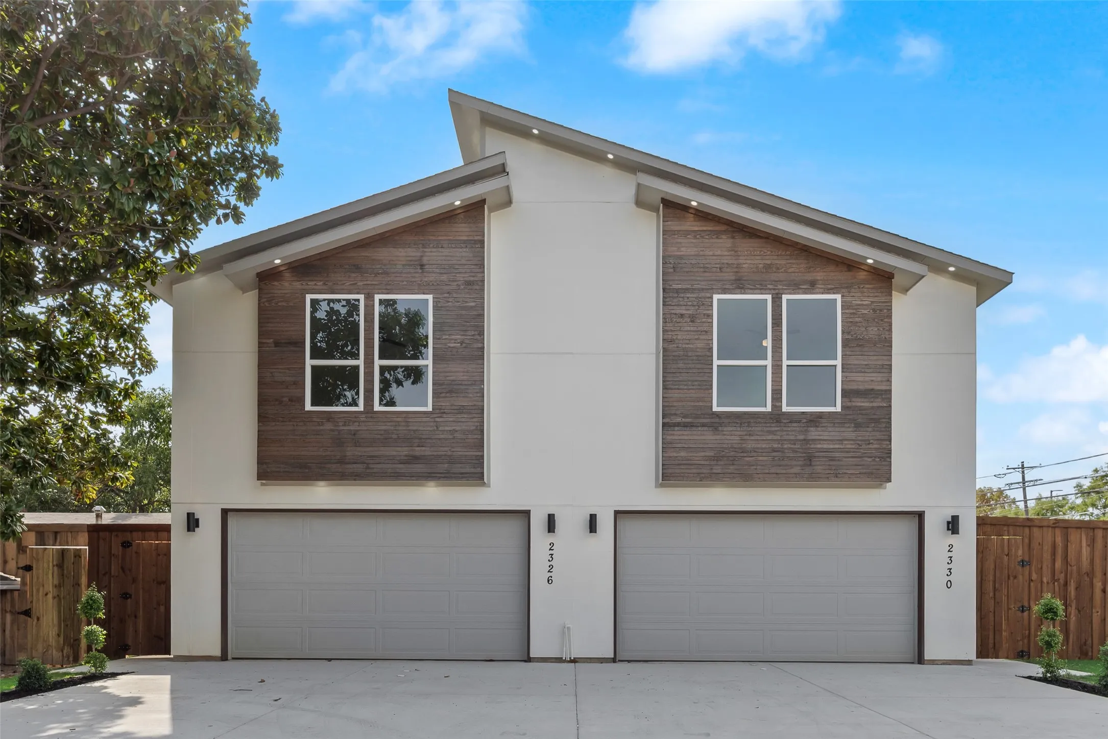 Single Family Residence For Rent in Dallas County , 2326 Fairfax Drive, Irving, Texas 75060, 3 Bedroom, 3 Bathroom, 2 Garage spaces, 2,047 Sqft, built in 2026, mls#21354550, Real Estate Agent in Irving, Homes For Rent in Dallas county, Homes For Rent in Irving, Realtor in Irving Texas, Real Estate Brokerage Independent Realty Texas, Luminita Cordes Realtor