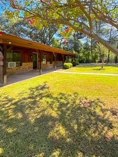 Single Family Residence For Sale in Henderson County , 11524 Sunrise Street, Brownsboro, Texas 75756, 3 Bedroom, 2 Bathroom, Garage spaces, 1,653 Sqft, built in 1985, Price $295,000, mls#21354553, Real Estate Agent in Brownsboro, Homes For Sale in Henderson county, Homes For Sale in Brownsboro, Realtor in Brownsboro Texas, Real Estate Brokerage Independent Realty Texas, Luminita Cordes Realtor