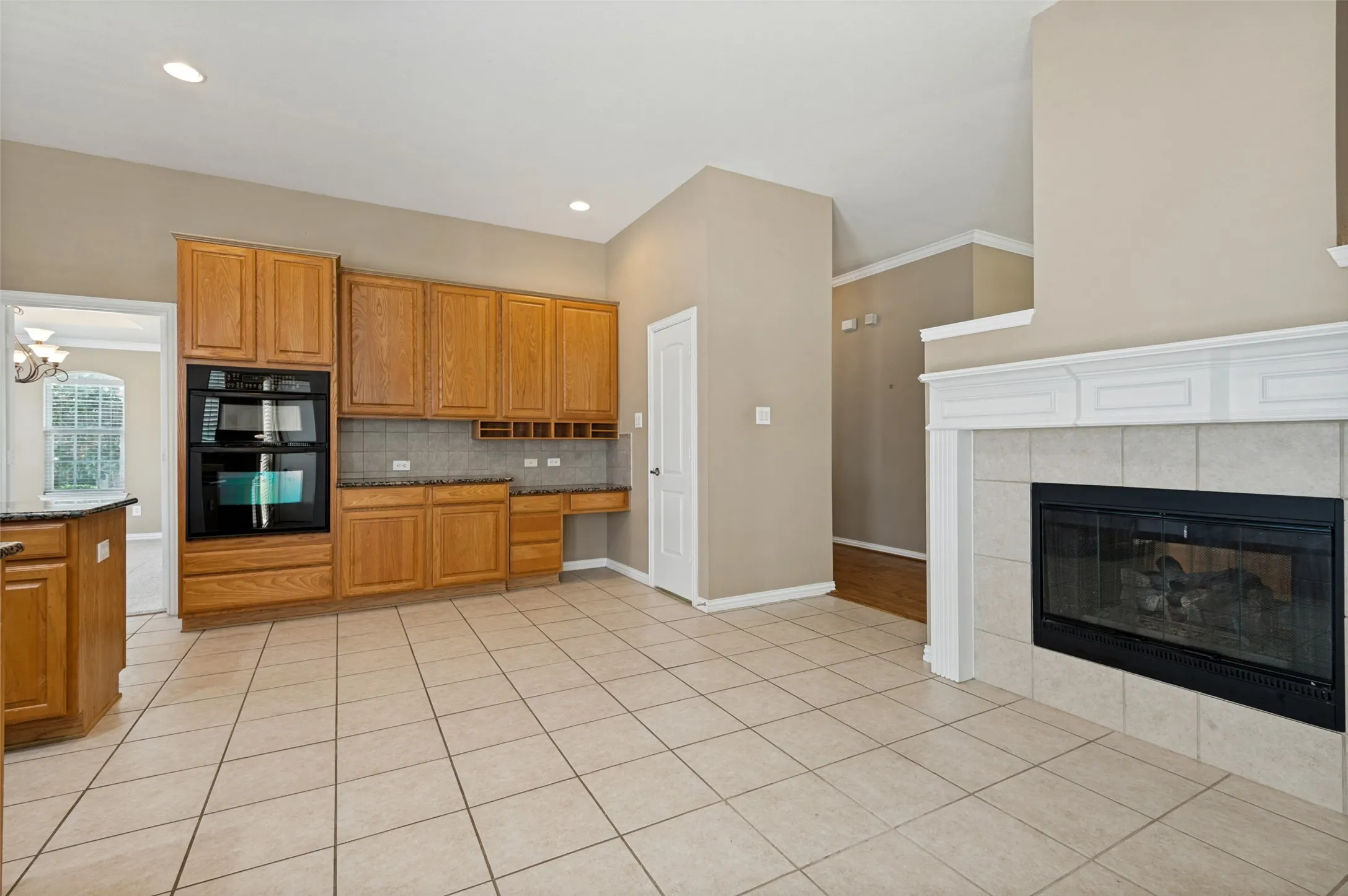 Single Family Residence For Sale in Tarrant County , 1319 Cadbury Lane, Keller, Texas 76248, 4 Bedroom, 2 Bathroom, 2 Garage spaces, 2,390 Sqft, built in 2005, mls#21354514, Real Estate Agent in Keller, Homes For Sale in Tarrant county, Homes For Sale in Keller, Realtor in Keller Texas, Real Estate Brokerage Independent Realty Texas, Luminita Cordes Realtor