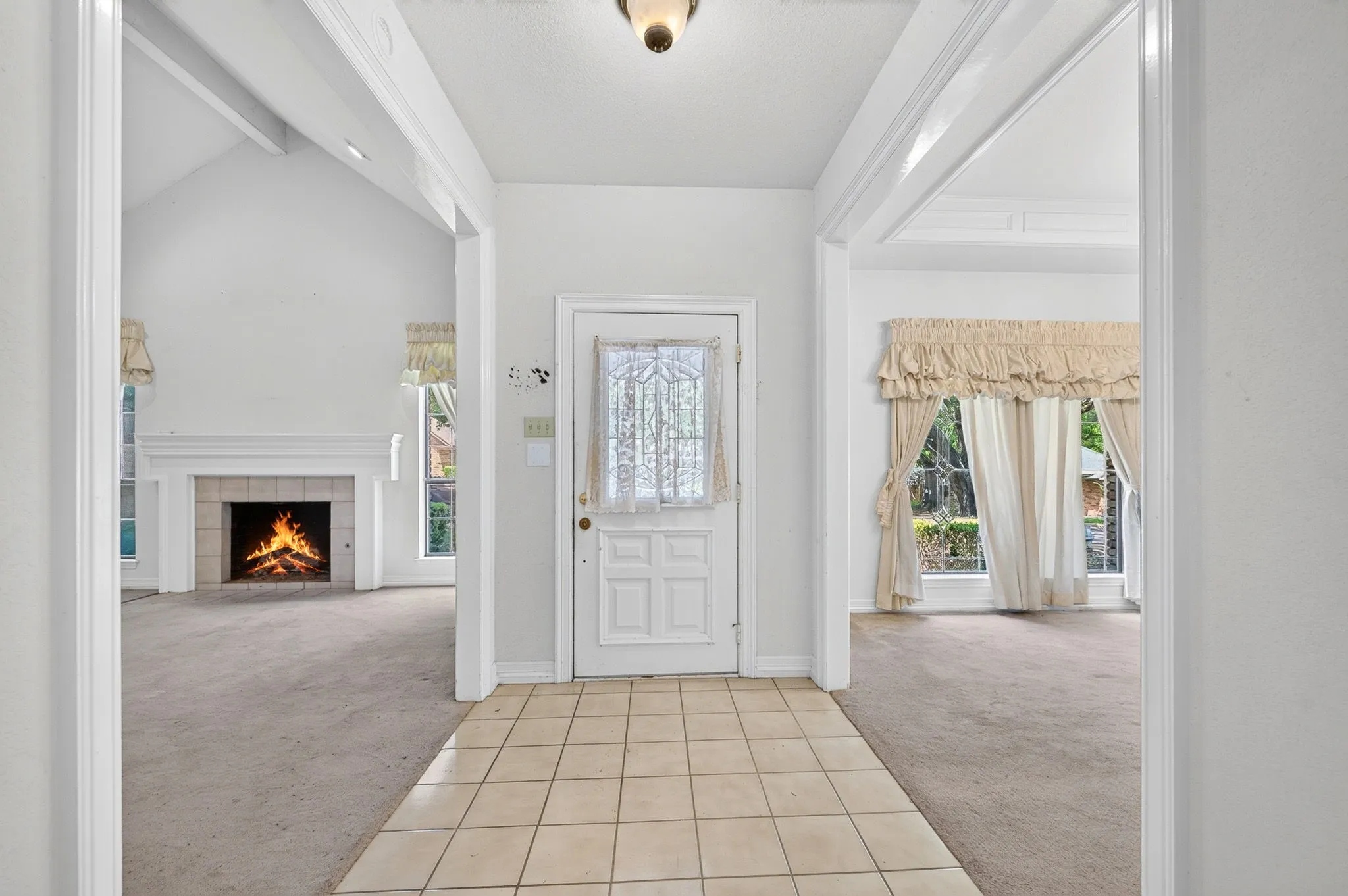 Single Family Residence For Sale in Dallas County , 1416 Sagewood Drive, De Soto, Texas 75115, 4 Bedroom, 3 Bathroom, 2 Garage spaces, 2,600 Sqft, built in 1987, mls#21352052, Real Estate Agent in De Soto, Homes For Sale in Dallas county, Homes For Sale in De Soto, Realtor in De Soto Texas, Real Estate Brokerage Independent Realty Texas, Luminita Cordes Realtor