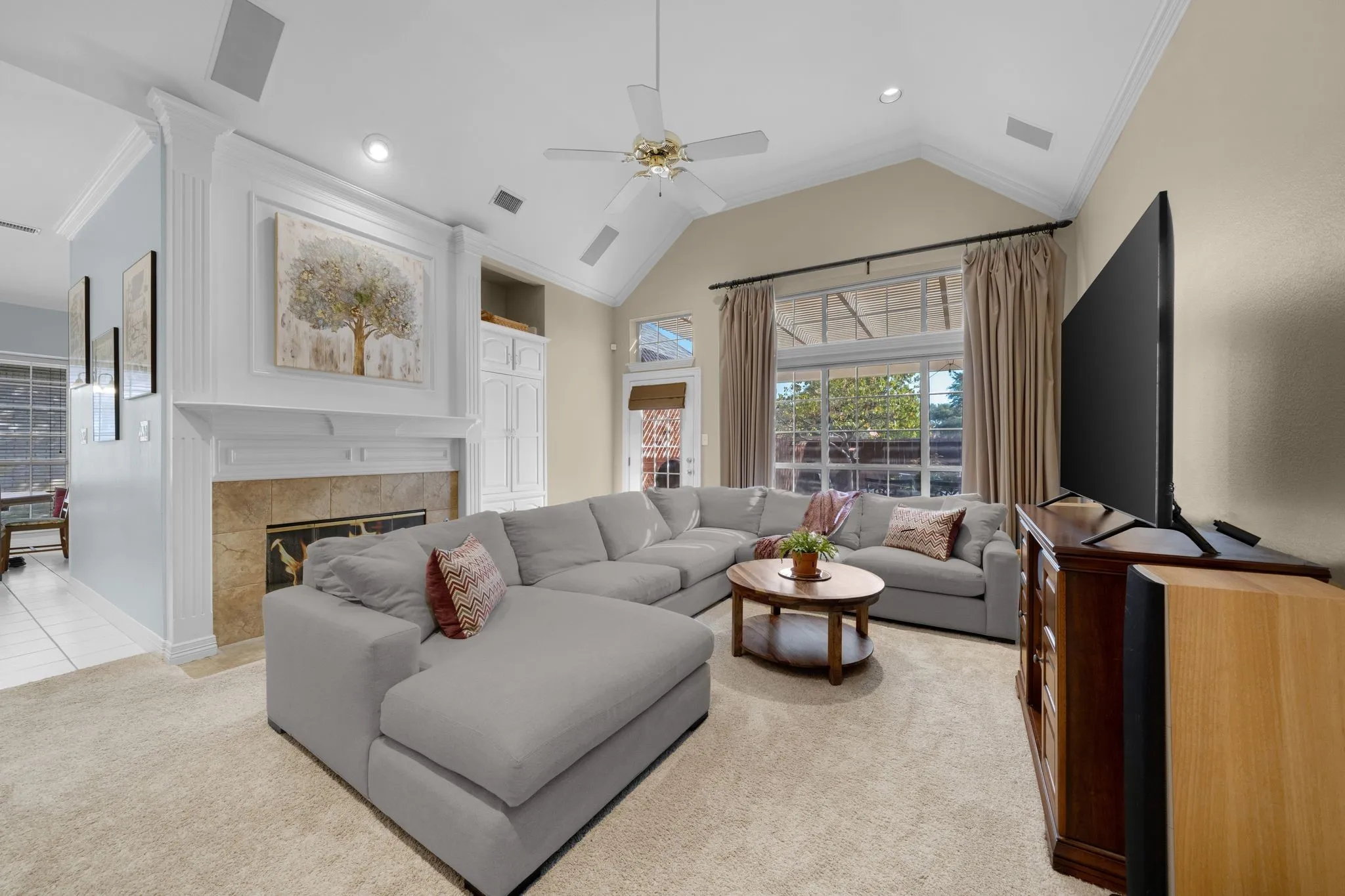 Single Family Residence For Sale in Dallas County , 600 Wellington Road, Coppell, Texas 75019, 3 Bedroom, 3 Bathroom, 2 Garage spaces, 2,668 Sqft, built in 1995, mls#21354557, Real Estate Agent in Coppell, Homes For Sale in Dallas county, Homes For Sale in Coppell, Realtor in Coppell Texas, Real Estate Brokerage Independent Realty Texas, Luminita Cordes Realtor