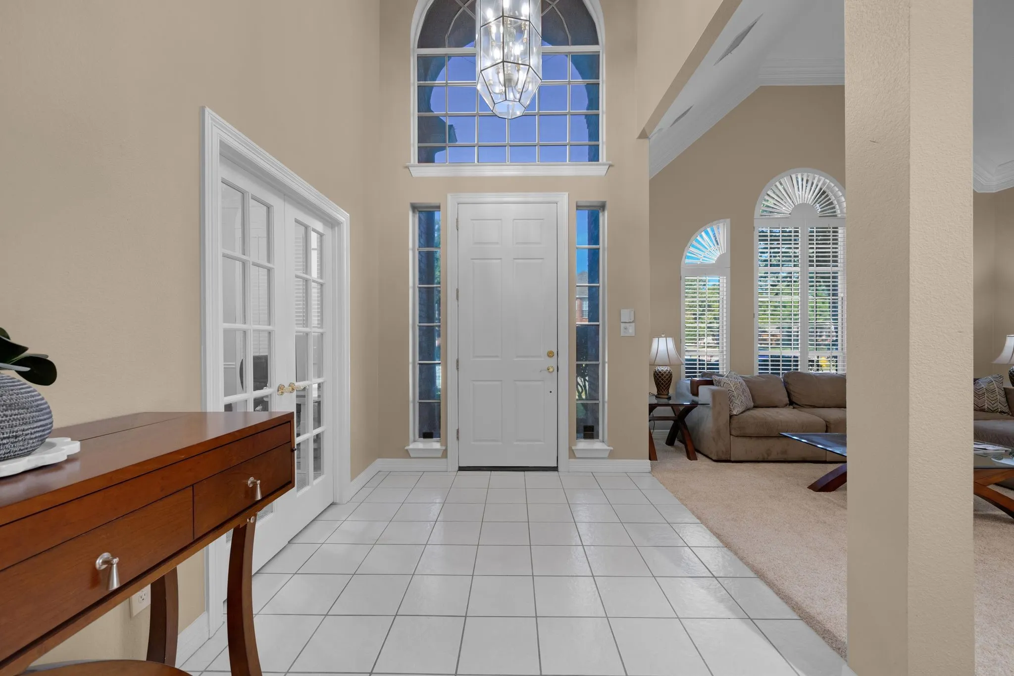 Single Family Residence For Sale in Dallas County , 600 Wellington Road, Coppell, Texas 75019, 3 Bedroom, 3 Bathroom, 2 Garage spaces, 2,668 Sqft, built in 1995, mls#21354557, Real Estate Agent in Coppell, Homes For Sale in Dallas county, Homes For Sale in Coppell, Realtor in Coppell Texas, Real Estate Brokerage Independent Realty Texas, Luminita Cordes Realtor