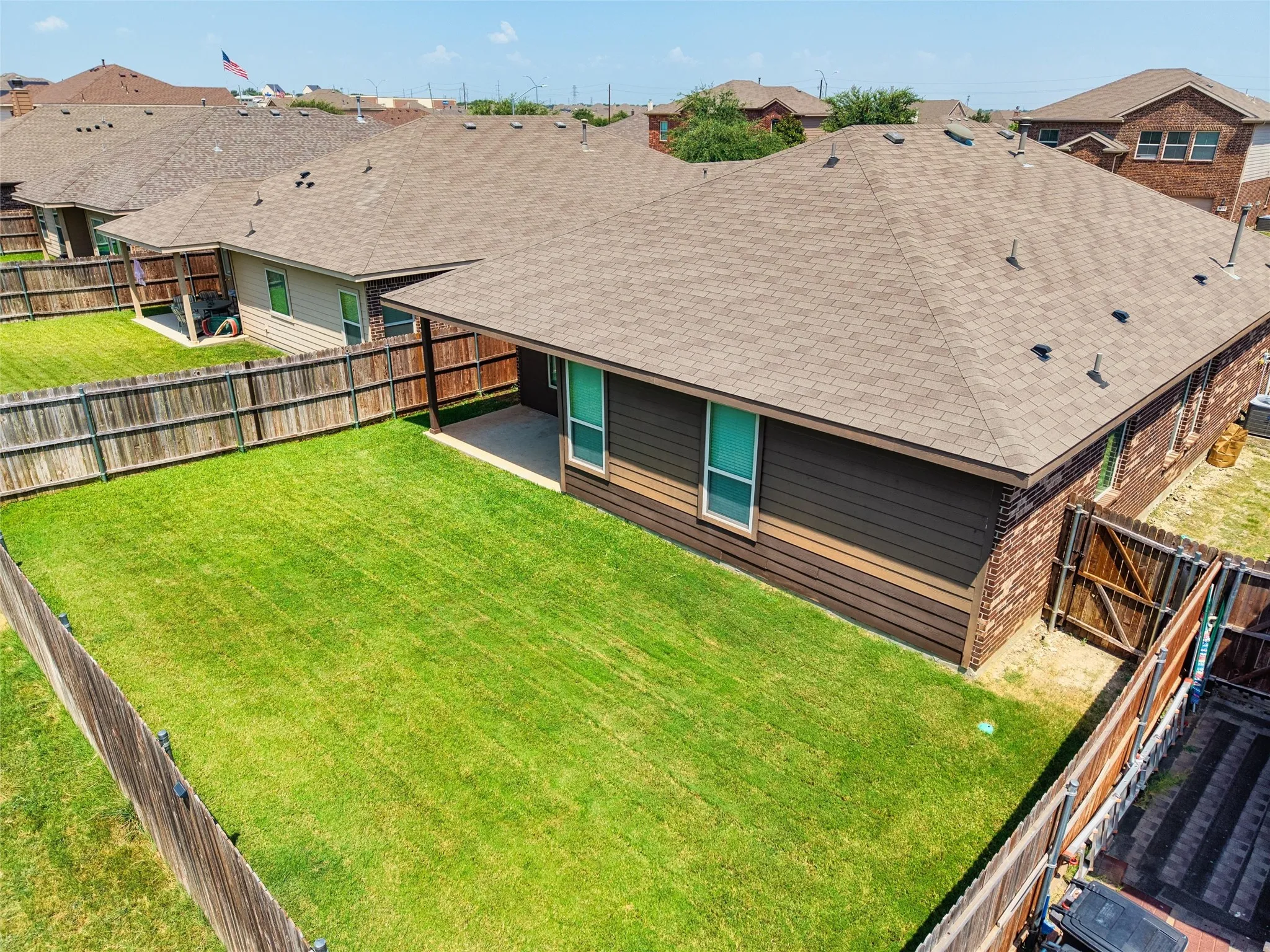 Single Family Residence For Sale in Tarrant County , 1900 Jacona Trail, Fort Worth, Texas 76131, 3 Bedroom, 2 Bathroom, 2 Garage spaces, 1,694 Sqft, built in 2016, mls#21352995, Real Estate Agent in Fort Worth, Homes For Sale in Tarrant county, Homes For Sale in Fort Worth, Realtor in Fort Worth Texas, Real Estate Brokerage Independent Realty Texas, Luminita Cordes Realtor