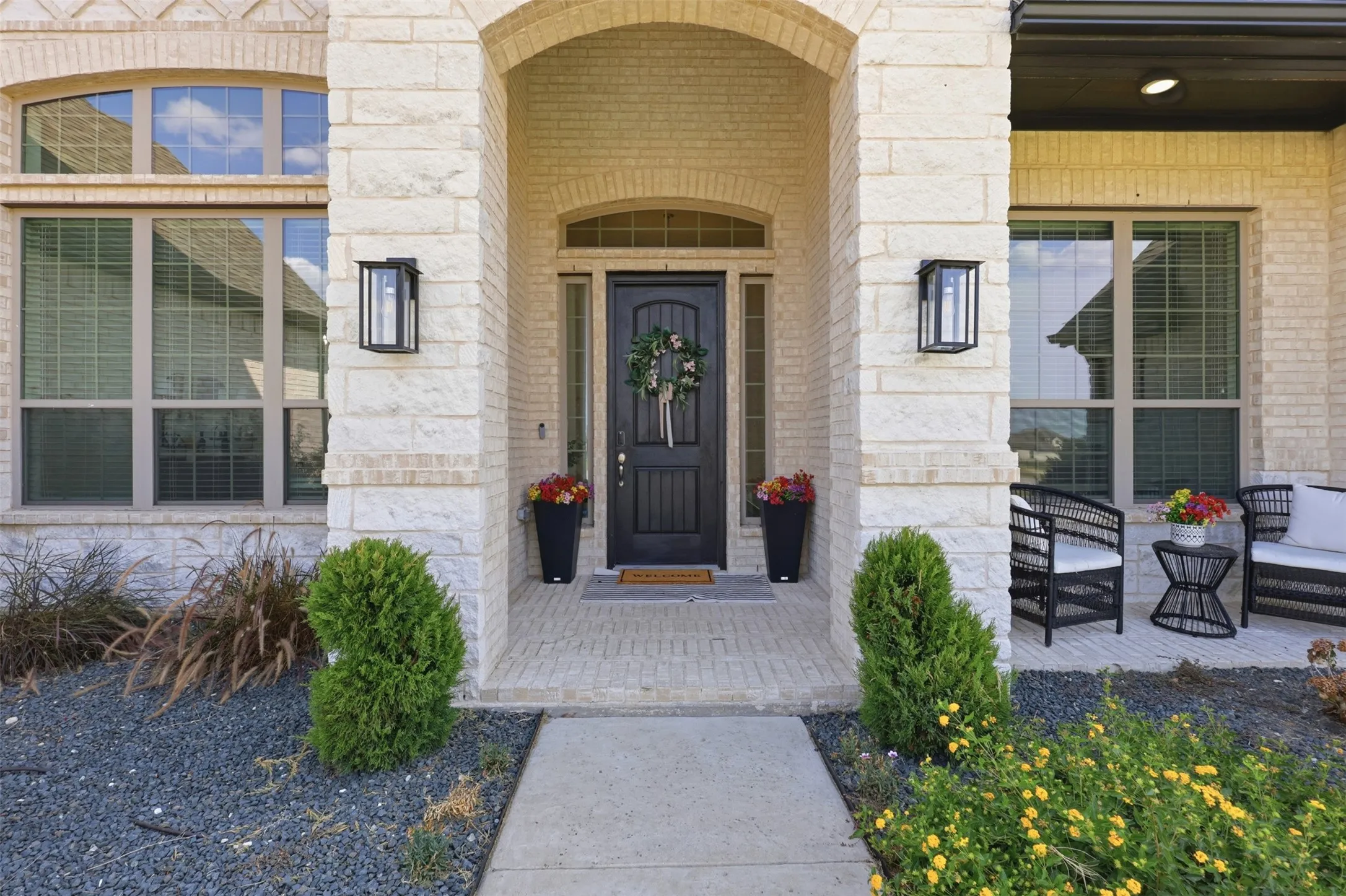 Single Family Residence For Sale in Rockwall County , 156 Settlement Lane, Mclendon Chisholm, Texas 75032, 5 Bedroom, 5 Bathroom, 3 Garage spaces, 3,970 Sqft, built in 2023, mls#21354431, Real Estate Agent in Mclendon Chisholm, Homes For Sale in Rockwall county, Homes For Sale in Mclendon Chisholm, Realtor in Mclendon Chisholm Texas, Real Estate Brokerage Independent Realty Texas, Luminita Cordes Realtor