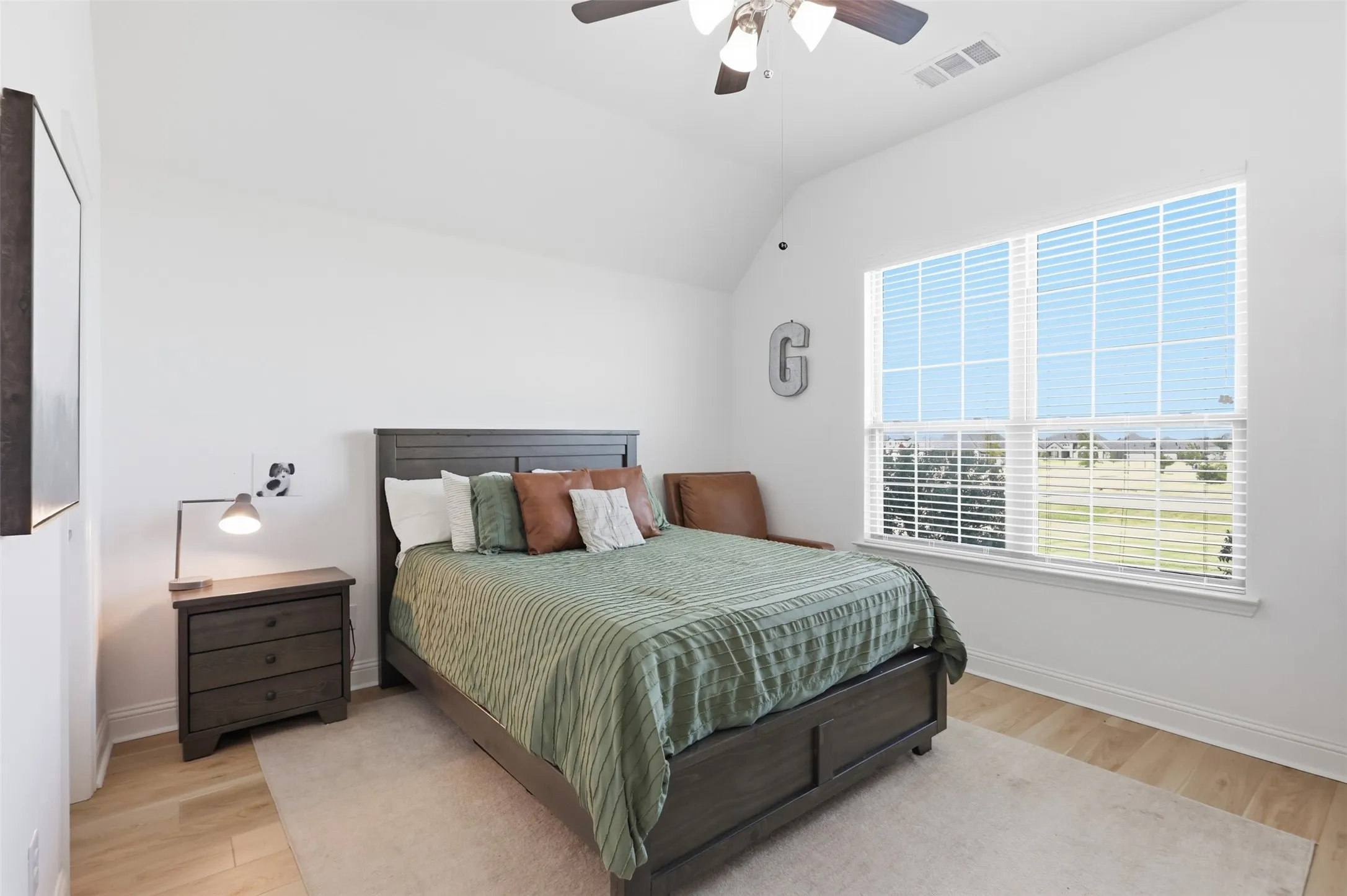 Single Family Residence For Sale in Rockwall County , 156 Settlement Lane, Mclendon Chisholm, Texas 75032, 5 Bedroom, 5 Bathroom, 3 Garage spaces, 3,970 Sqft, built in 2023, mls#21354431, Real Estate Agent in Mclendon Chisholm, Homes For Sale in Rockwall county, Homes For Sale in Mclendon Chisholm, Realtor in Mclendon Chisholm Texas, Real Estate Brokerage Independent Realty Texas, Luminita Cordes Realtor