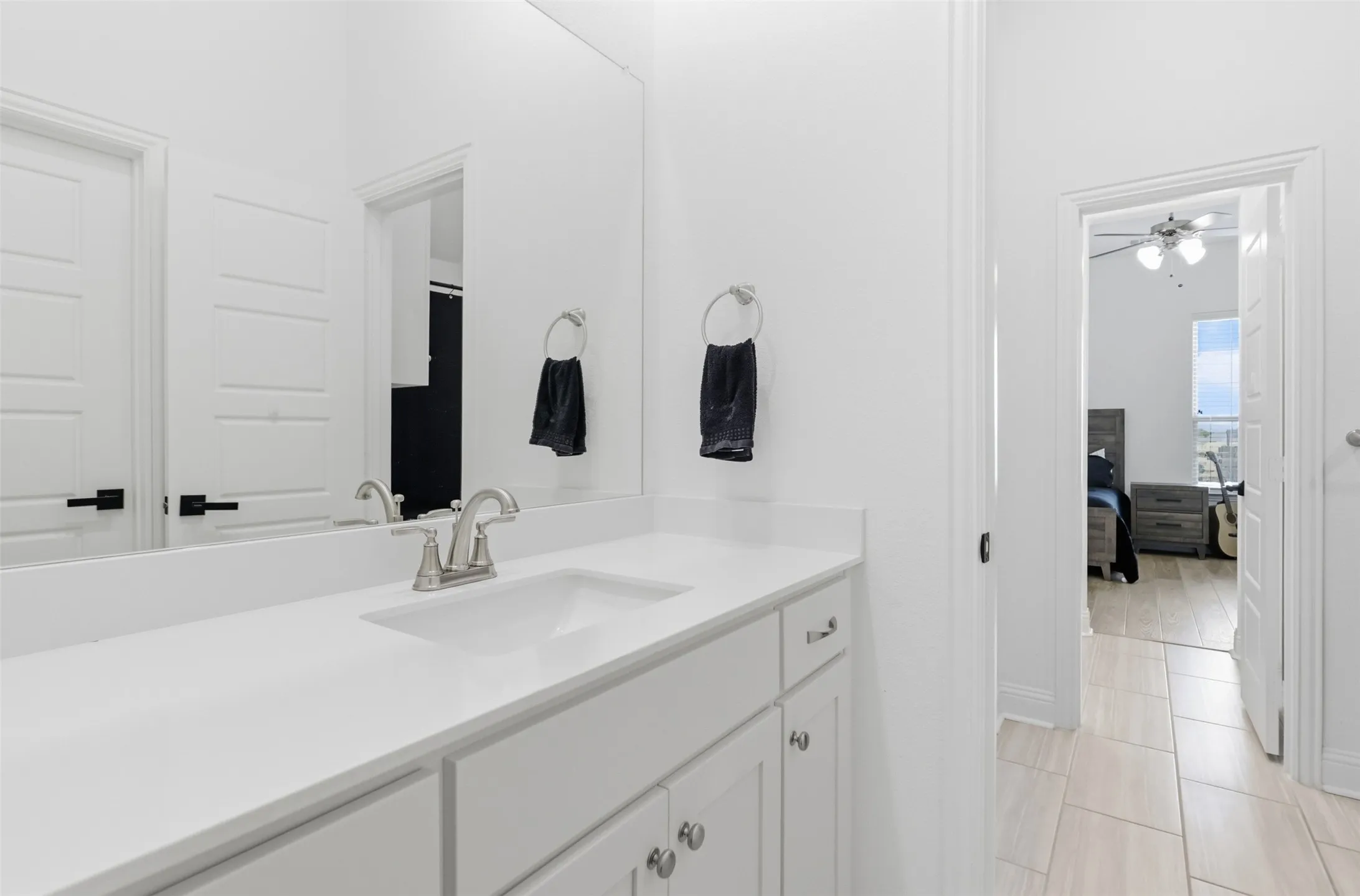 Single Family Residence For Sale in Rockwall County , 156 Settlement Lane, Mclendon Chisholm, Texas 75032, 5 Bedroom, 5 Bathroom, 3 Garage spaces, 3,970 Sqft, built in 2023, mls#21354431, Real Estate Agent in Mclendon Chisholm, Homes For Sale in Rockwall county, Homes For Sale in Mclendon Chisholm, Realtor in Mclendon Chisholm Texas, Real Estate Brokerage Independent Realty Texas, Luminita Cordes Realtor
