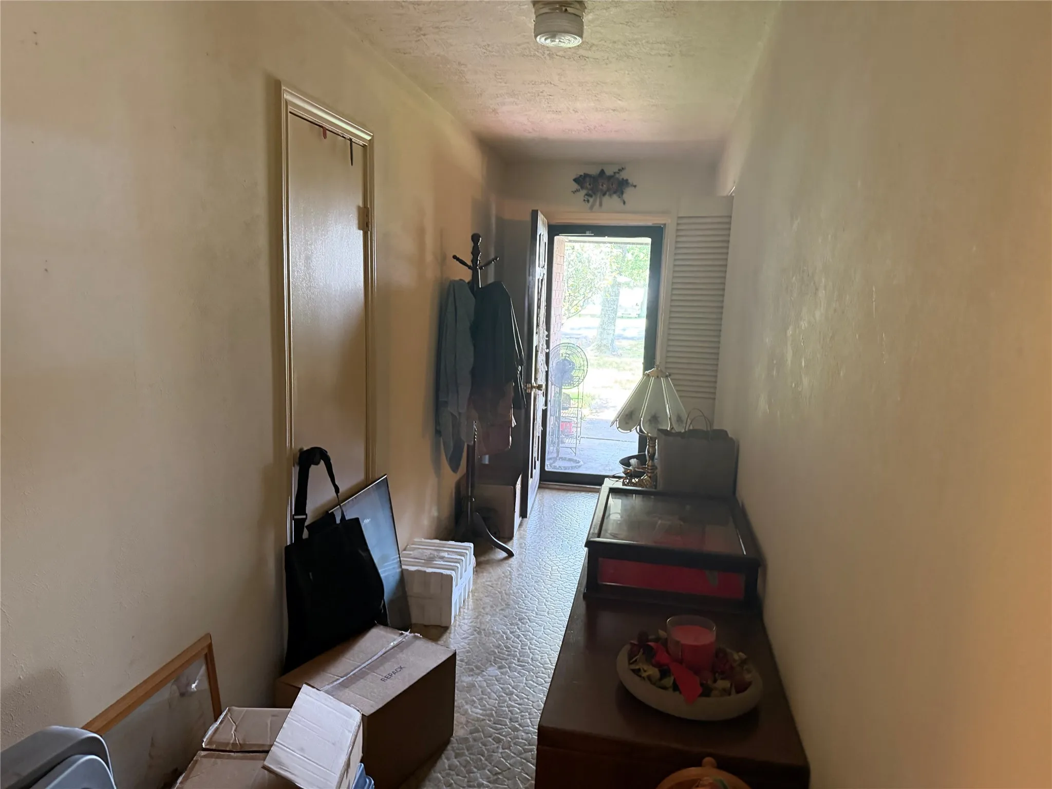 Single Family Residence For Sale in Harris County , 24610 Shellbrook Drive, Houston, Texas 77336, 3 Bedroom, 2 Bathroom, 2 Garage spaces, 1,721 Sqft, built in 1976, mls#21354597, Real Estate Agent in Houston, Homes For Sale in Harris county, Homes For Sale in Houston, Realtor in Houston Texas, Real Estate Brokerage Independent Realty Texas, Luminita Cordes Realtor
