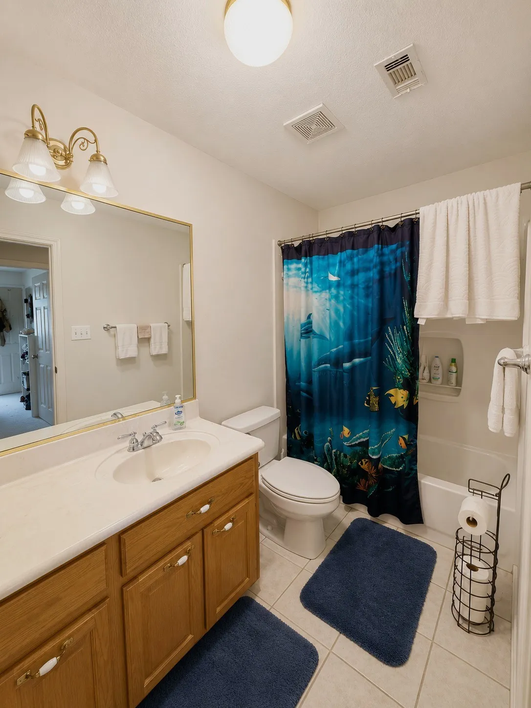 Single Family Residence For Sale in Hill County , 7066 Golf Drive, Whitney, Texas 76692, 3 Bedroom, 2 Bathroom, 2 Garage spaces, 1,865 Sqft, built in 2002, mls#21342095, Real Estate Agent in Whitney, Homes For Sale in Hill county, Homes For Sale in Whitney, Realtor in Whitney Texas, Real Estate Brokerage Independent Realty Texas, Luminita Cordes Realtor