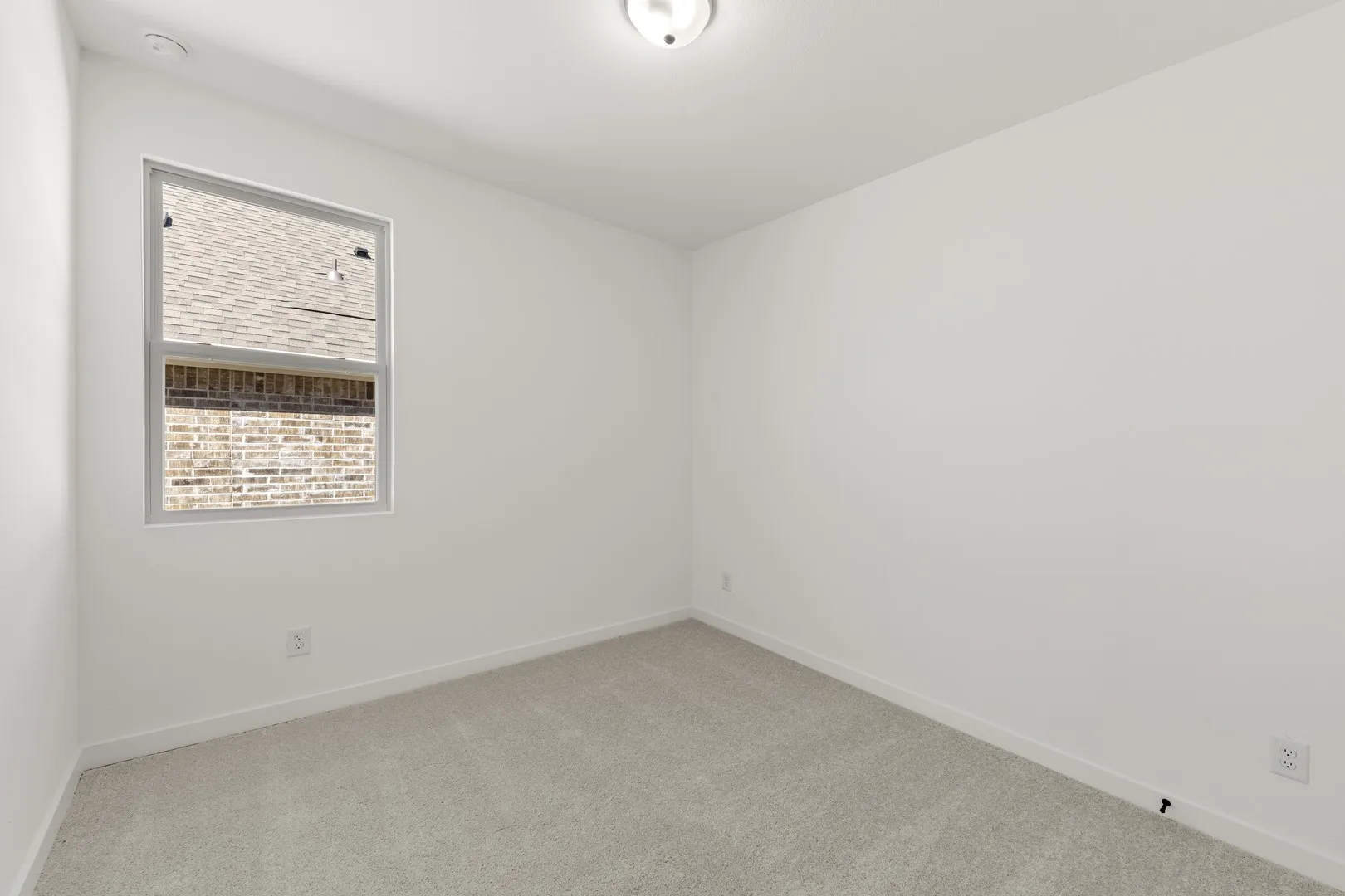 24. 2203 Washington - Bed 4