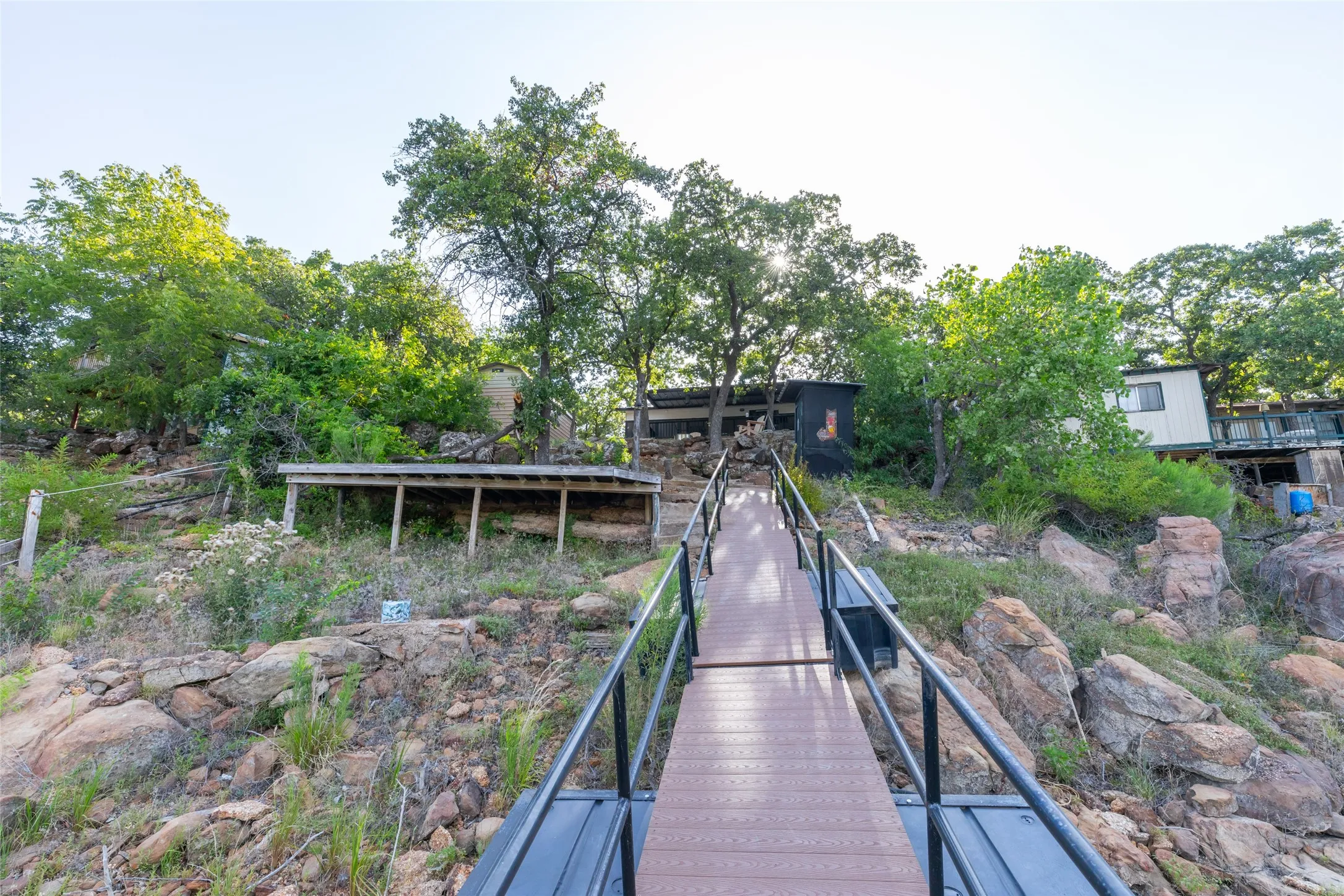 Single Family Residence For Sale in Eastland County , 481 North Shore Drive, Cisco, Texas 76437, 2 Bedroom, 1 Bathroom, Garage spaces, 720 Sqft, built in 1950, Price $375,000, mls#21354561, Real Estate Agent in Cisco, Homes For Sale in Eastland county, Homes For Sale in Cisco, Realtor in Cisco Texas, Real Estate Brokerage Independent Realty Texas, Luminita Cordes Realtor