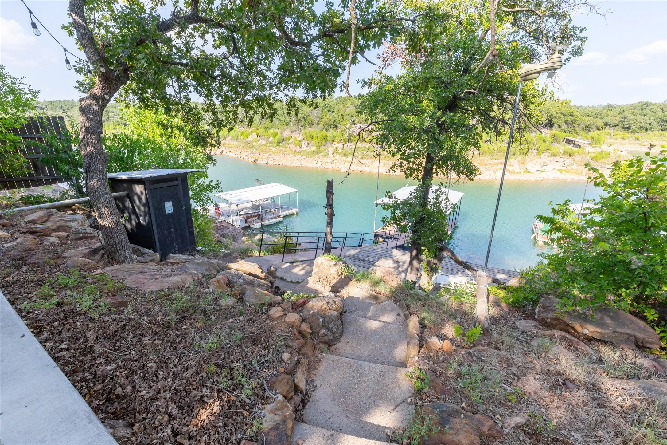 Single Family Residence For Sale in Eastland County , 481 North Shore Drive, Cisco, Texas 76437, 2 Bedroom, 1 Bathroom, Garage spaces, 720 Sqft, built in 1950, Price $375,000, mls#21354561, Real Estate Agent in Cisco, Homes For Sale in Eastland county, Homes For Sale in Cisco, Realtor in Cisco Texas, Real Estate Brokerage Independent Realty Texas, Luminita Cordes Realtor
