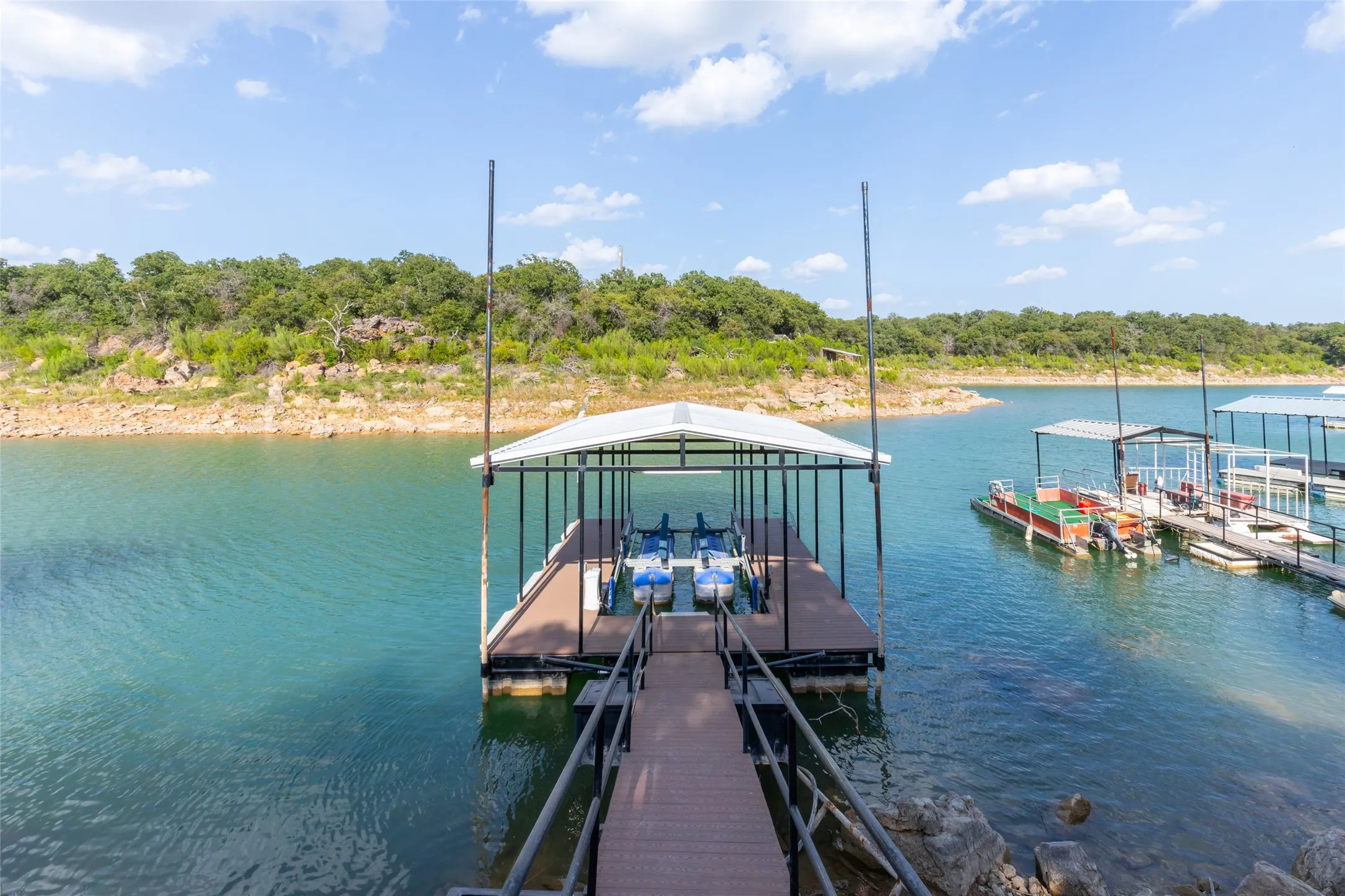 Single Family Residence For Sale in Eastland County , 481 North Shore Drive, Cisco, Texas 76437, 2 Bedroom, 1 Bathroom, Garage spaces, 720 Sqft, built in 1950, Price $375,000, mls#21354561, Real Estate Agent in Cisco, Homes For Sale in Eastland county, Homes For Sale in Cisco, Realtor in Cisco Texas, Real Estate Brokerage Independent Realty Texas, Luminita Cordes Realtor