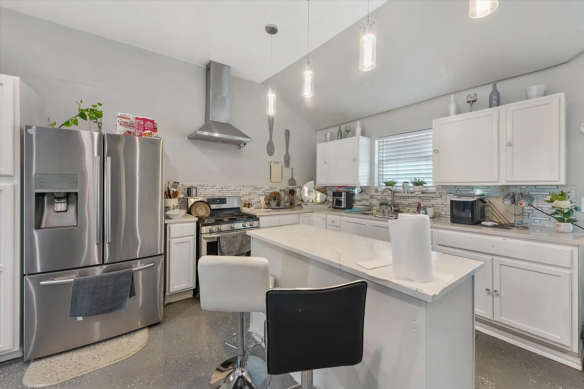Single Family Residence For Sale in Freestone County , 217 County Road 1001, Wortham, Texas 76693, 4 Bedroom, 2 Bathroom, Garage spaces, 1,431 Sqft, built in 2021, mls#21353618, Real Estate Agent in Wortham, Homes For Sale in Freestone county, Homes For Sale in Wortham, Realtor in Wortham Texas, Real Estate Brokerage Independent Realty Texas, Luminita Cordes Realtor