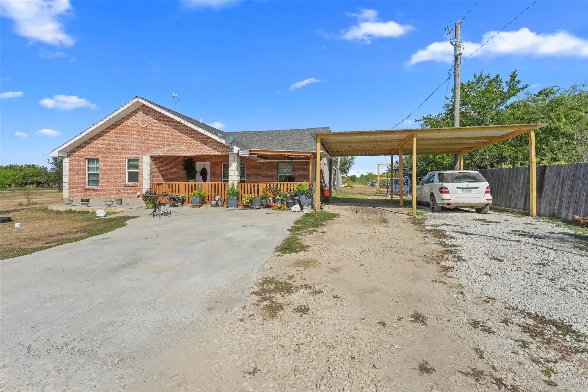 Single Family Residence For Sale in Freestone County , 217 County Road 1001, Wortham, Texas 76693, 4 Bedroom, 2 Bathroom, Garage spaces, 1,431 Sqft, built in 2021, mls#21353618, Real Estate Agent in Wortham, Homes For Sale in Freestone county, Homes For Sale in Wortham, Realtor in Wortham Texas, Real Estate Brokerage Independent Realty Texas, Luminita Cordes Realtor