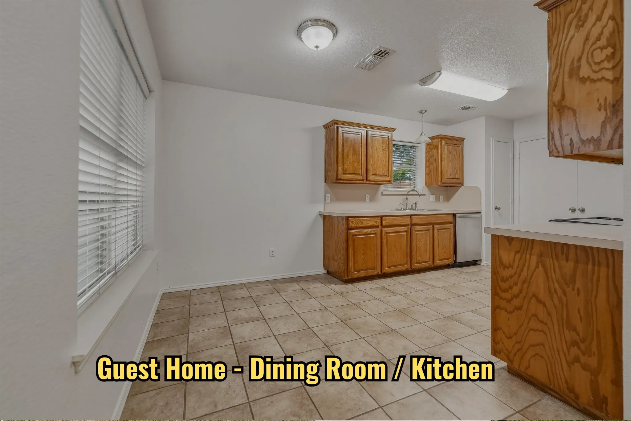 Single Family Residence For Rent in Tarrant County , 1801 Callender Hill Road, Mansfield, Texas 76063, 5 Bedroom, 3 Bathroom, 2 Garage spaces, 3,600 Sqft, built in 1995, mls#21354591, Real Estate Agent in Mansfield, Homes For Rent in Tarrant county, Homes For Rent in Mansfield, Realtor in Mansfield Texas, Real Estate Brokerage Independent Realty Texas, Luminita Cordes Realtor