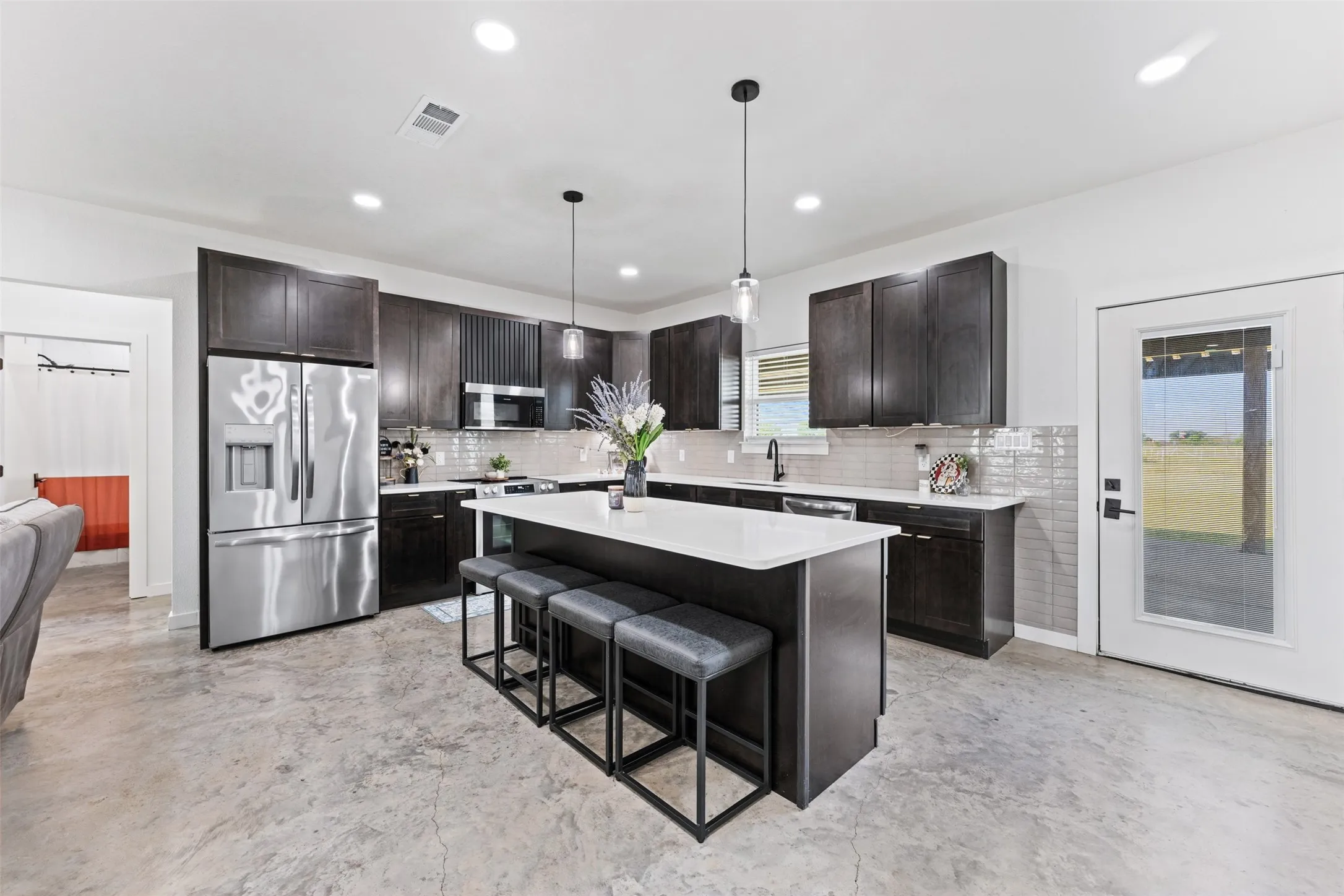 Single Family Residence For Sale in Hill County , 259 Stillmeadow Way, Whitney, Texas 76692, 3 Bedroom, 2 Bathroom, 2 Garage spaces, 1,320 Sqft, built in 2024, mls#21354587, Real Estate Agent in Whitney, Homes For Sale in Hill county, Homes For Sale in Whitney, Realtor in Whitney Texas, Real Estate Brokerage Independent Realty Texas, Luminita Cordes Realtor
