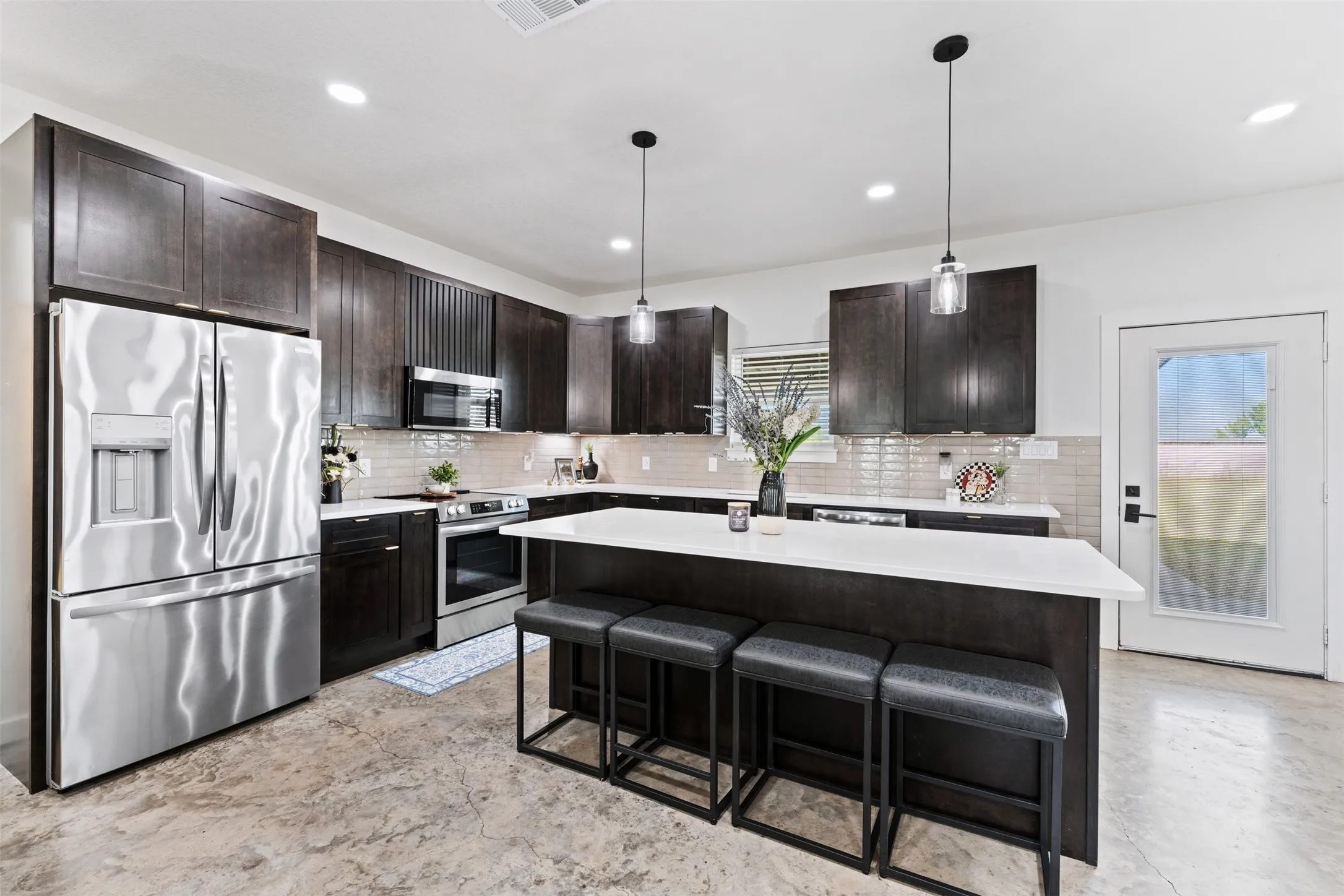 Single Family Residence For Sale in Hill County , 259 Stillmeadow Way, Whitney, Texas 76692, 3 Bedroom, 2 Bathroom, 2 Garage spaces, 1,320 Sqft, built in 2024, mls#21354587, Real Estate Agent in Whitney, Homes For Sale in Hill county, Homes For Sale in Whitney, Realtor in Whitney Texas, Real Estate Brokerage Independent Realty Texas, Luminita Cordes Realtor