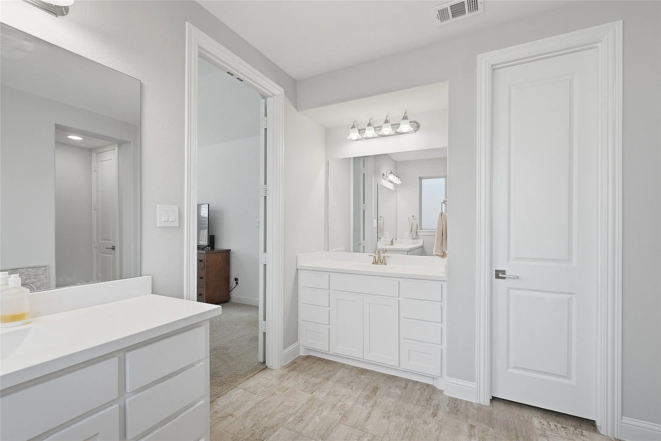 Single Family Residence For Sale in Denton County , 3940 Marigold Lane, Prosper, Texas 75078, 4 Bedroom, 5 Bathroom, 3 Garage spaces, 3,587 Sqft, built in 2017, mls#21332693, Real Estate Agent in Prosper, Homes For Sale in Denton county, Homes For Sale in Prosper, Realtor in Prosper Texas, Real Estate Brokerage Independent Realty Texas, Luminita Cordes Realtor