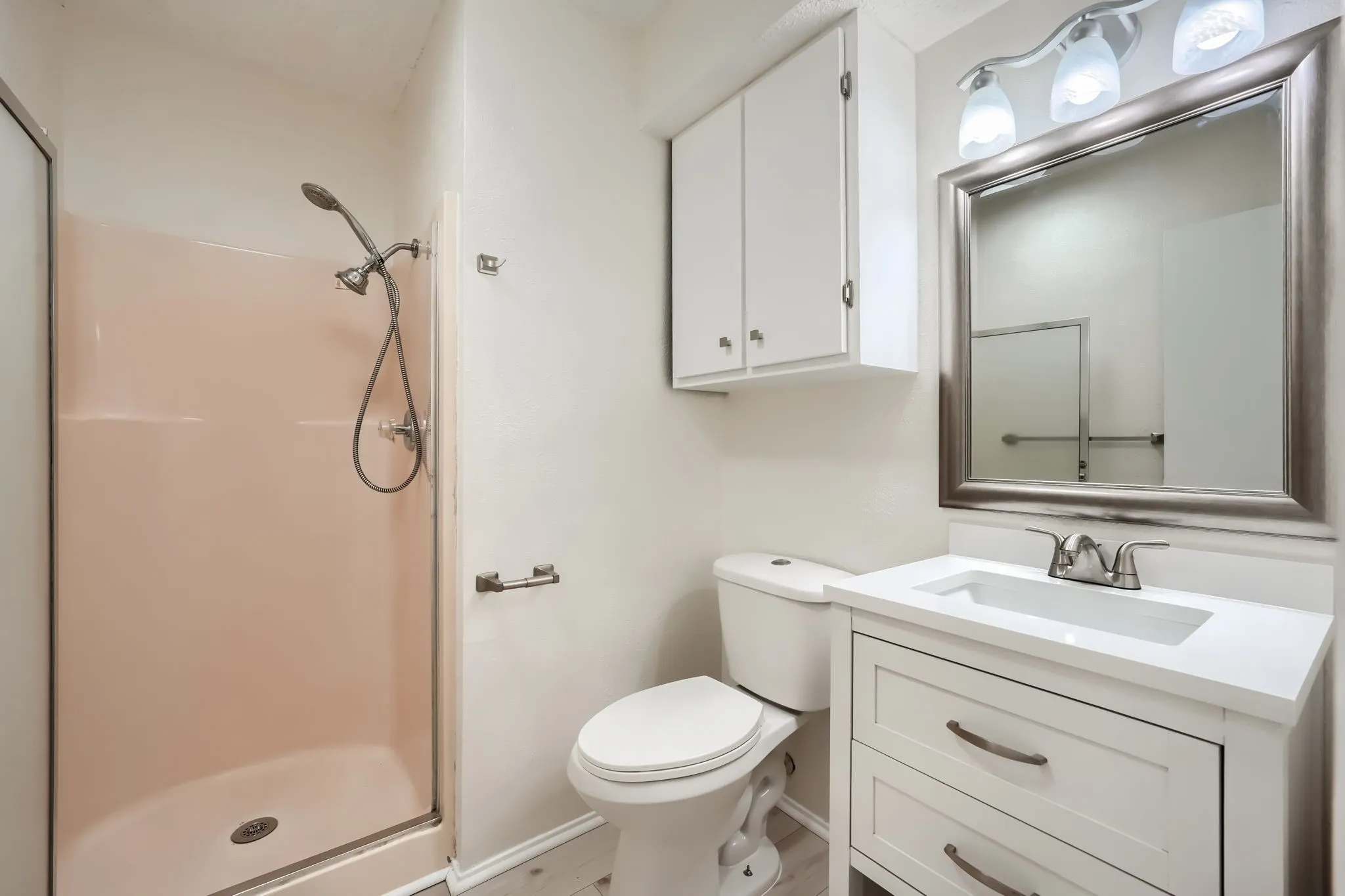 Single Family Residence For Sale in Hunt County , 3135 Maple Avenue, Greenville, Texas 75402, 3 Bedroom, 2 Bathroom, 1 Garage spaces, 1,542 Sqft, built in 1979, mls#21354535, Real Estate Agent in Greenville, Homes For Sale in Hunt county, Homes For Sale in Greenville, Realtor in Greenville Texas, Real Estate Brokerage Independent Realty Texas, Luminita Cordes Realtor